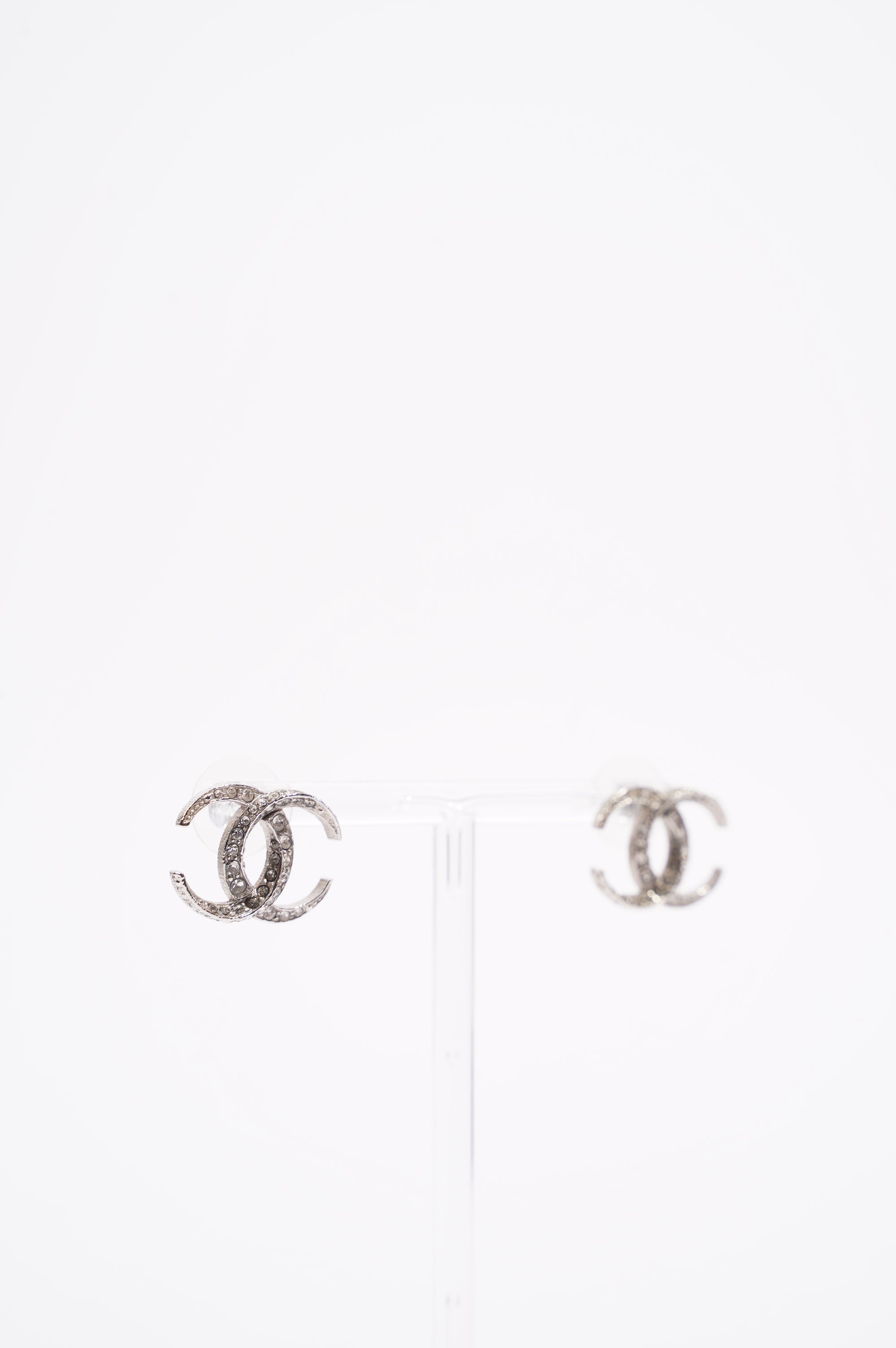 Chanel Womens CC Earrings Silver