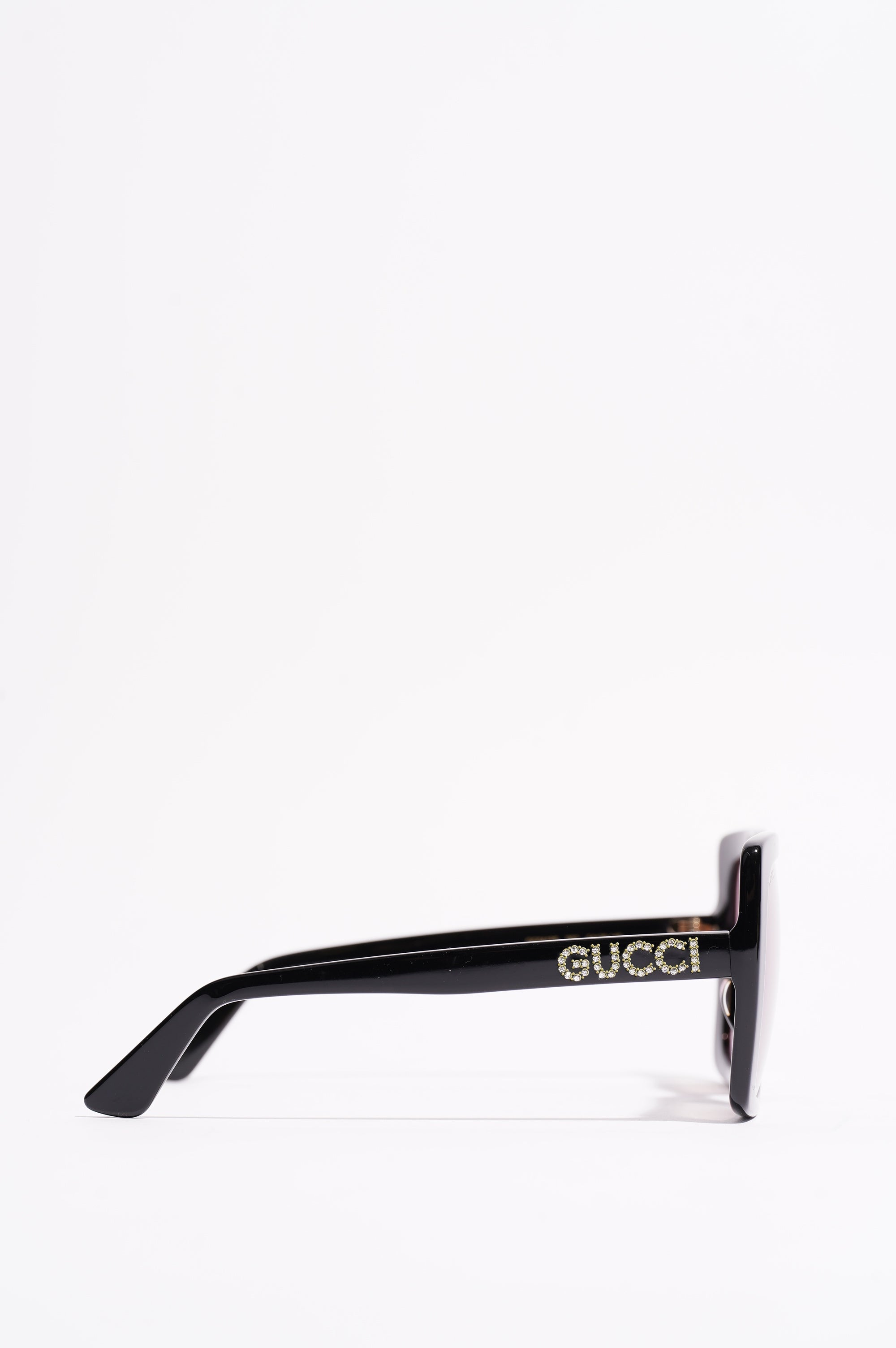 Gucci Sunglasses GG0418S Black 140