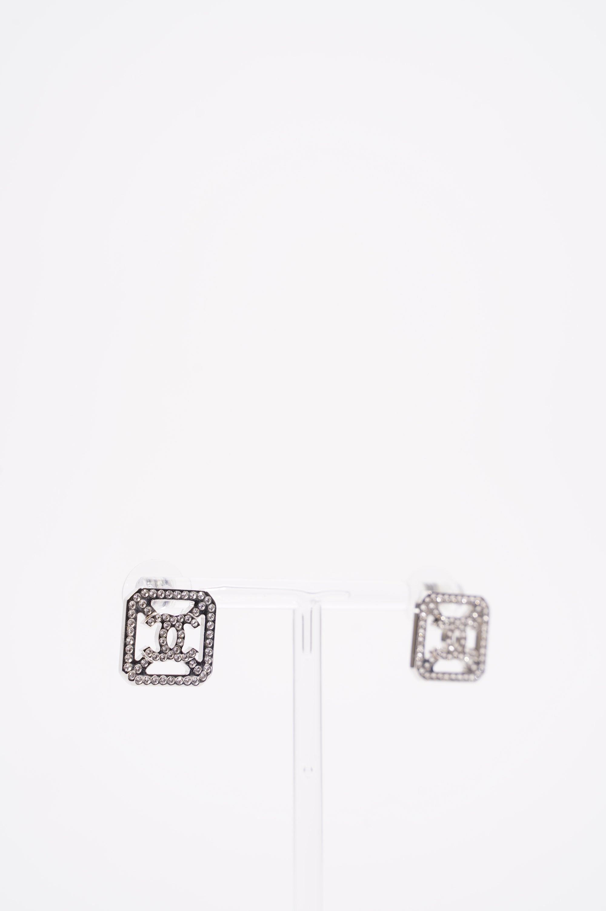 Chanel Womens Square Earrings Silver