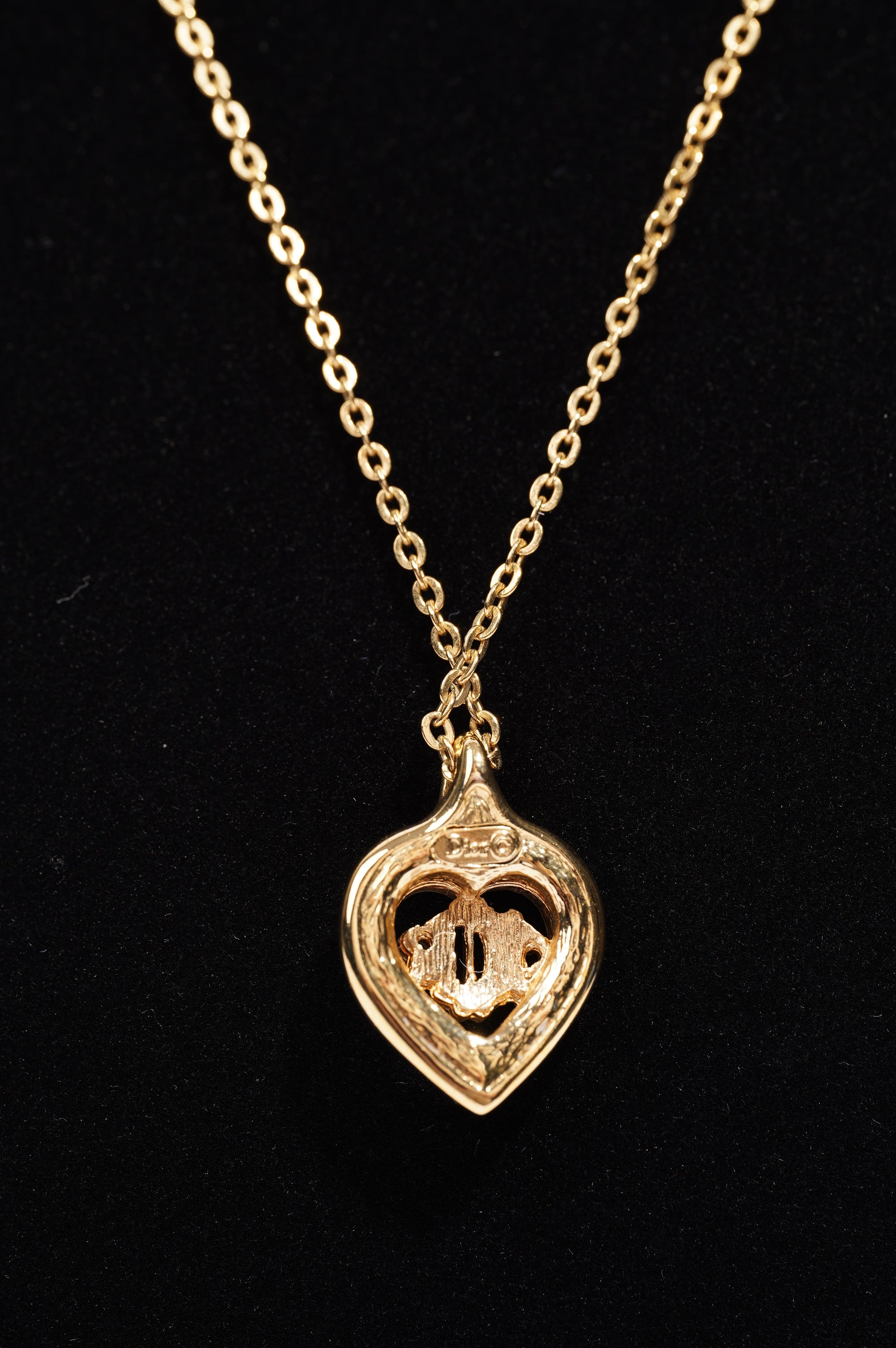 Christian Dior Womens Heart Pendant Necklace Gold