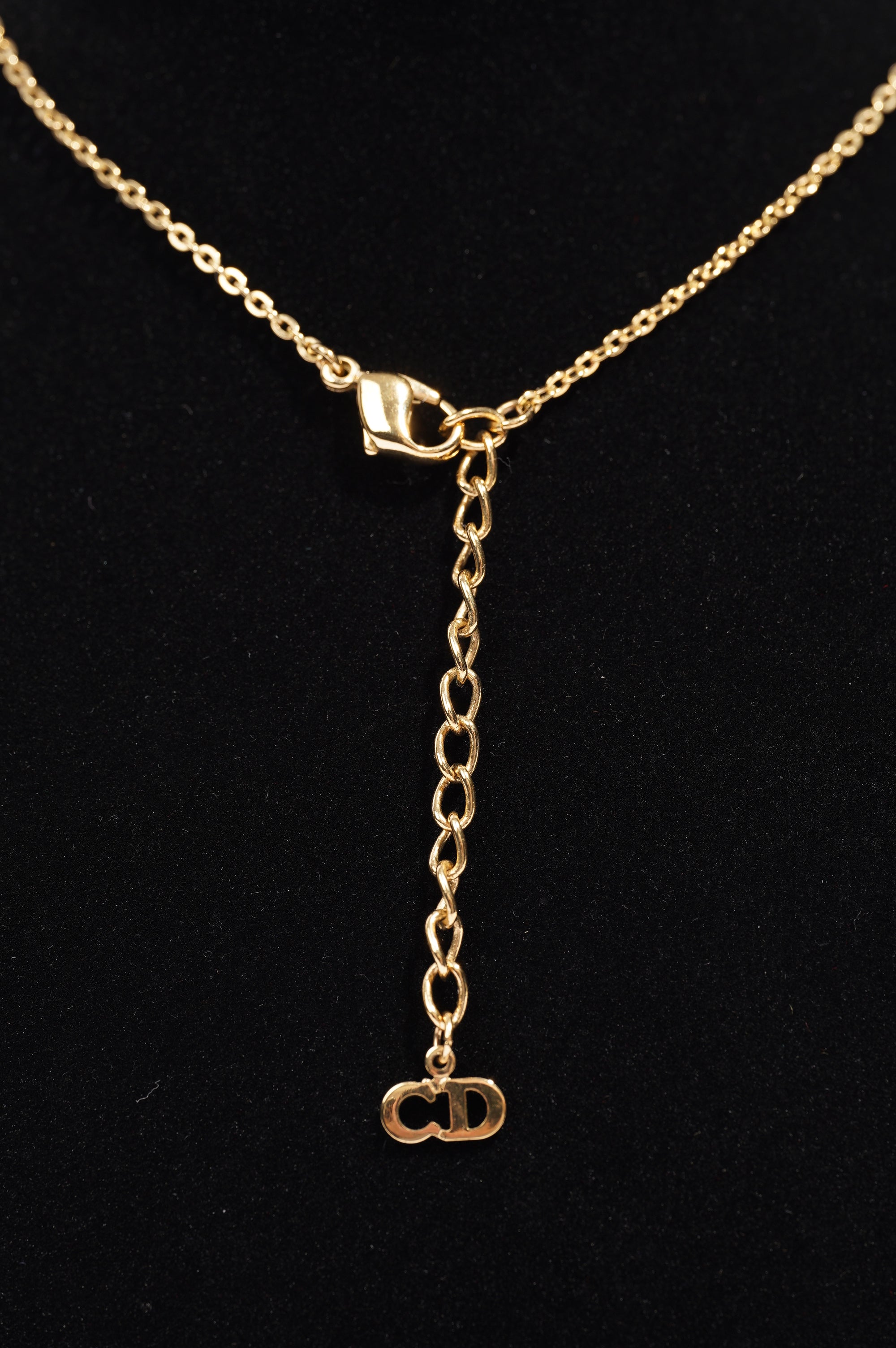 Christian Dior Womens Heart Pendant Necklace Gold