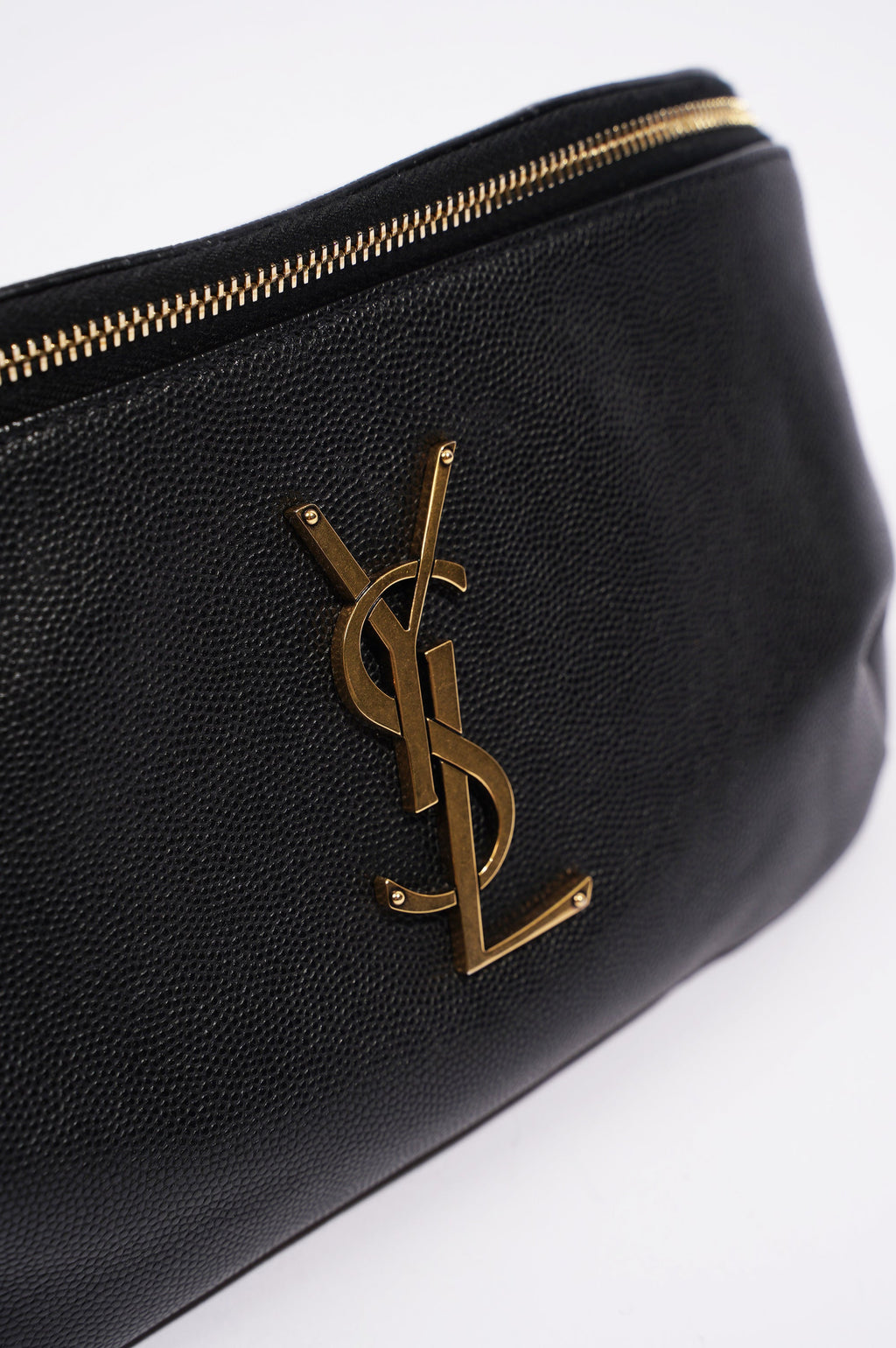 Saint Laurent Womens Cassandre Classic Belt Bag Black / Gold