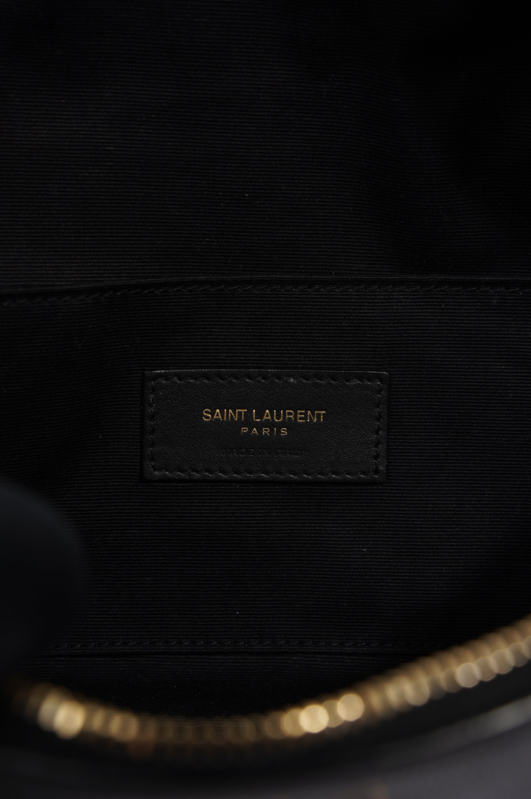 Saint Laurent Womens Cassandre Classic Belt Bag Black / Gold