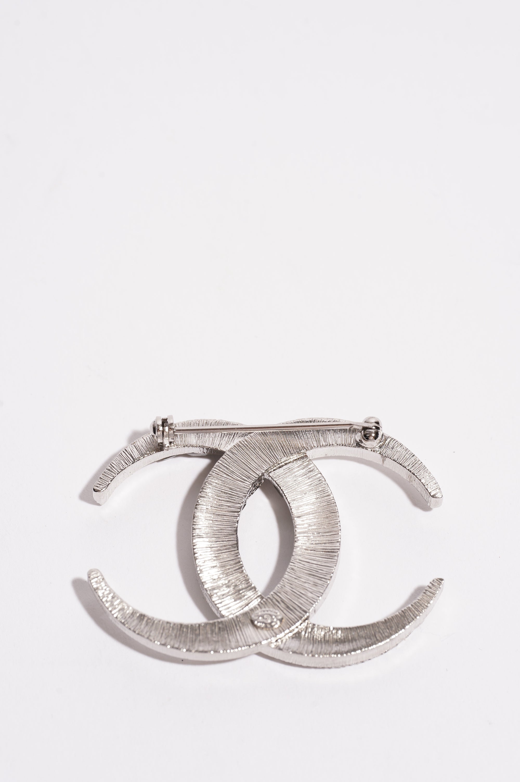Chanel Womens Brooch Silver