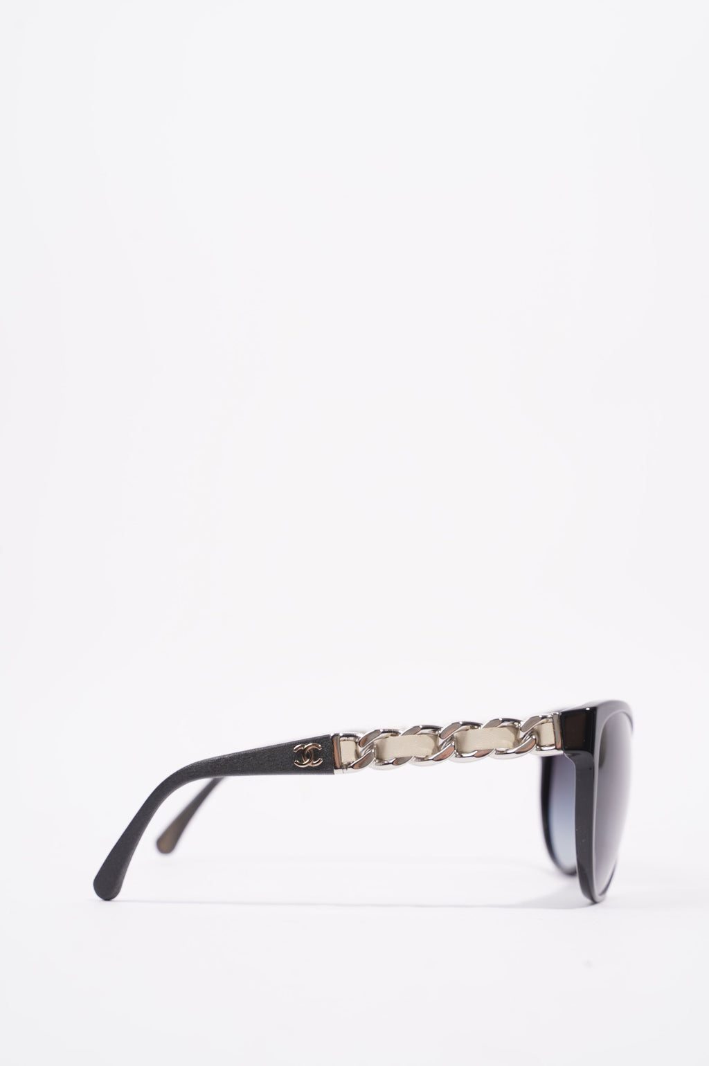 Chanel Womens 5215-Q Sunglasses Black / Silver 135