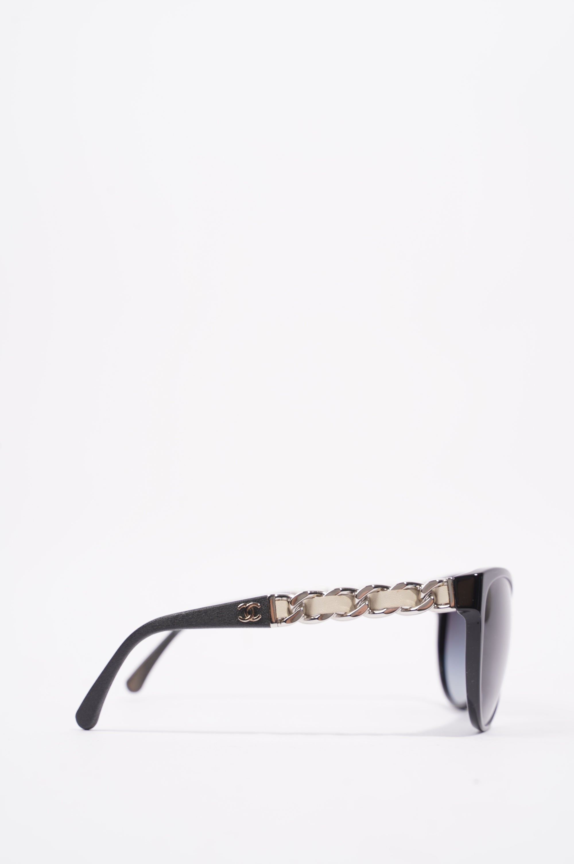 Chanel Womens 5215-Q Sunglasses Black / Silver 135