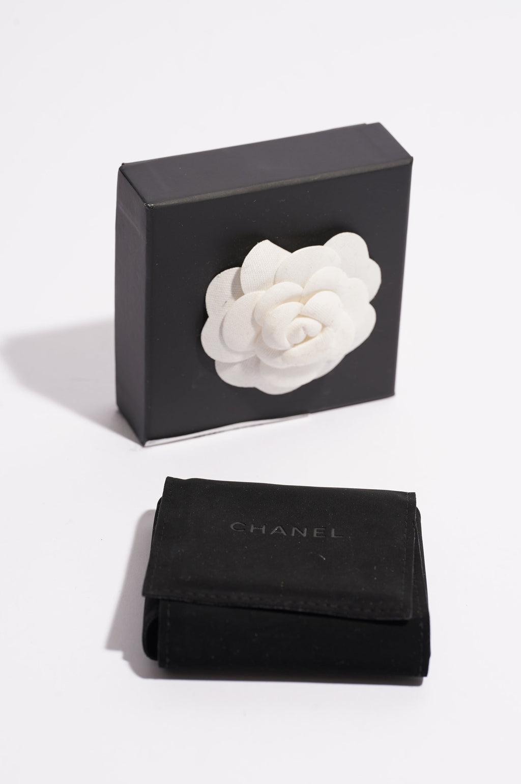 Chanel Womens Brooch Silver