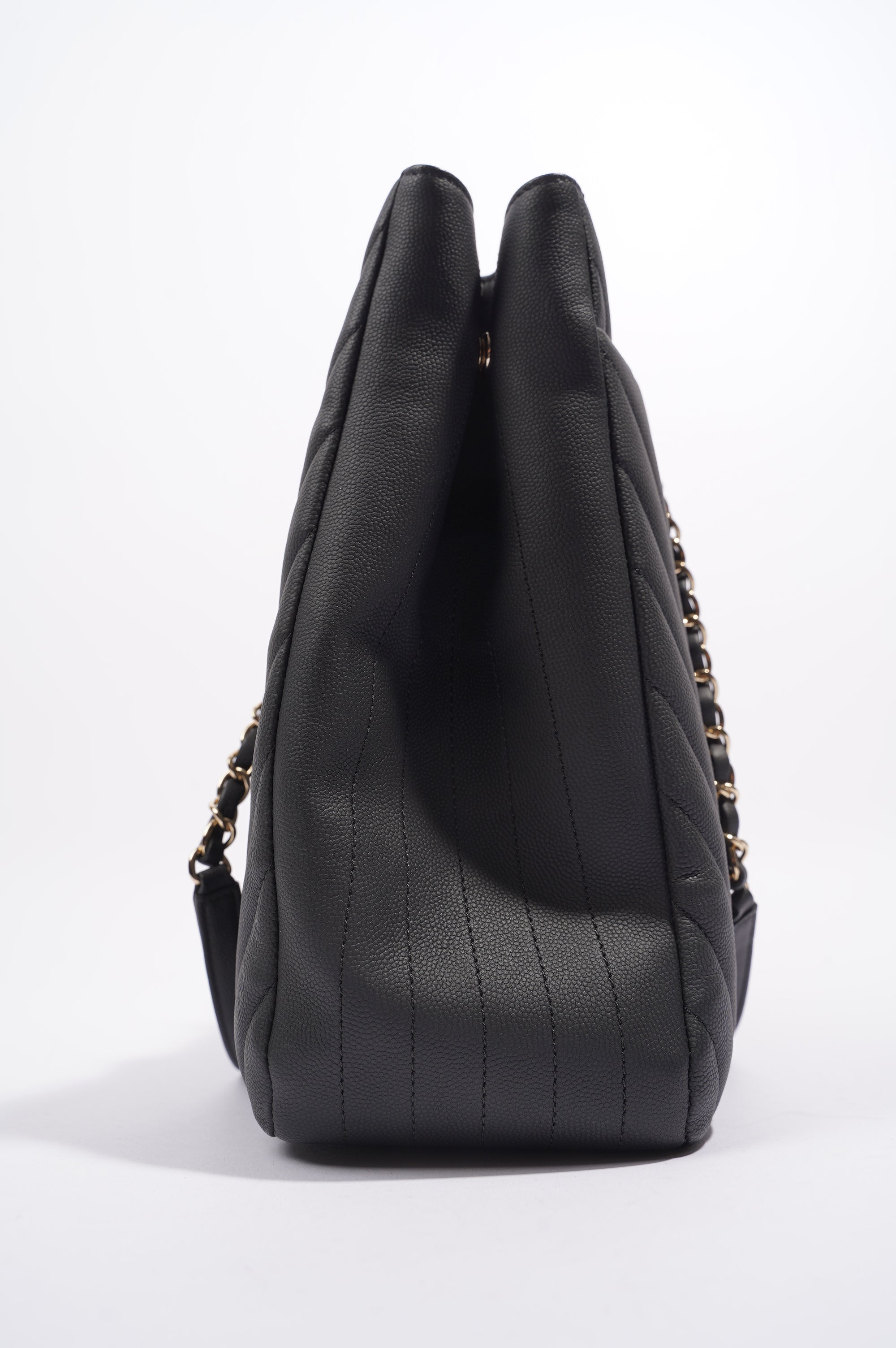 Chanel Womens Lambskin Classic Chevron Timeless Tote Black