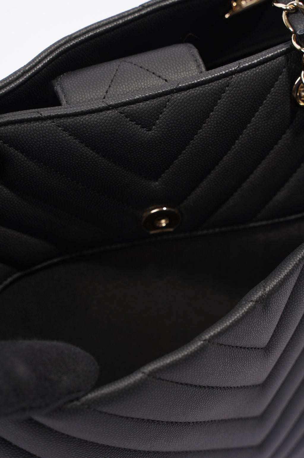 Chanel Womens Lambskin Classic Chevron Timeless Tote Black