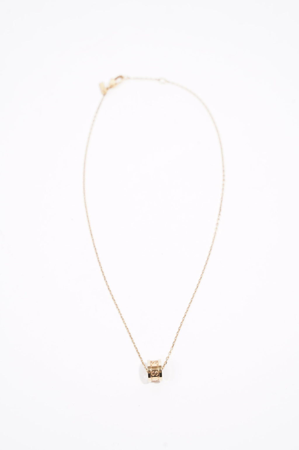 Gucci Womens GG Icon Necklace 18k Gold