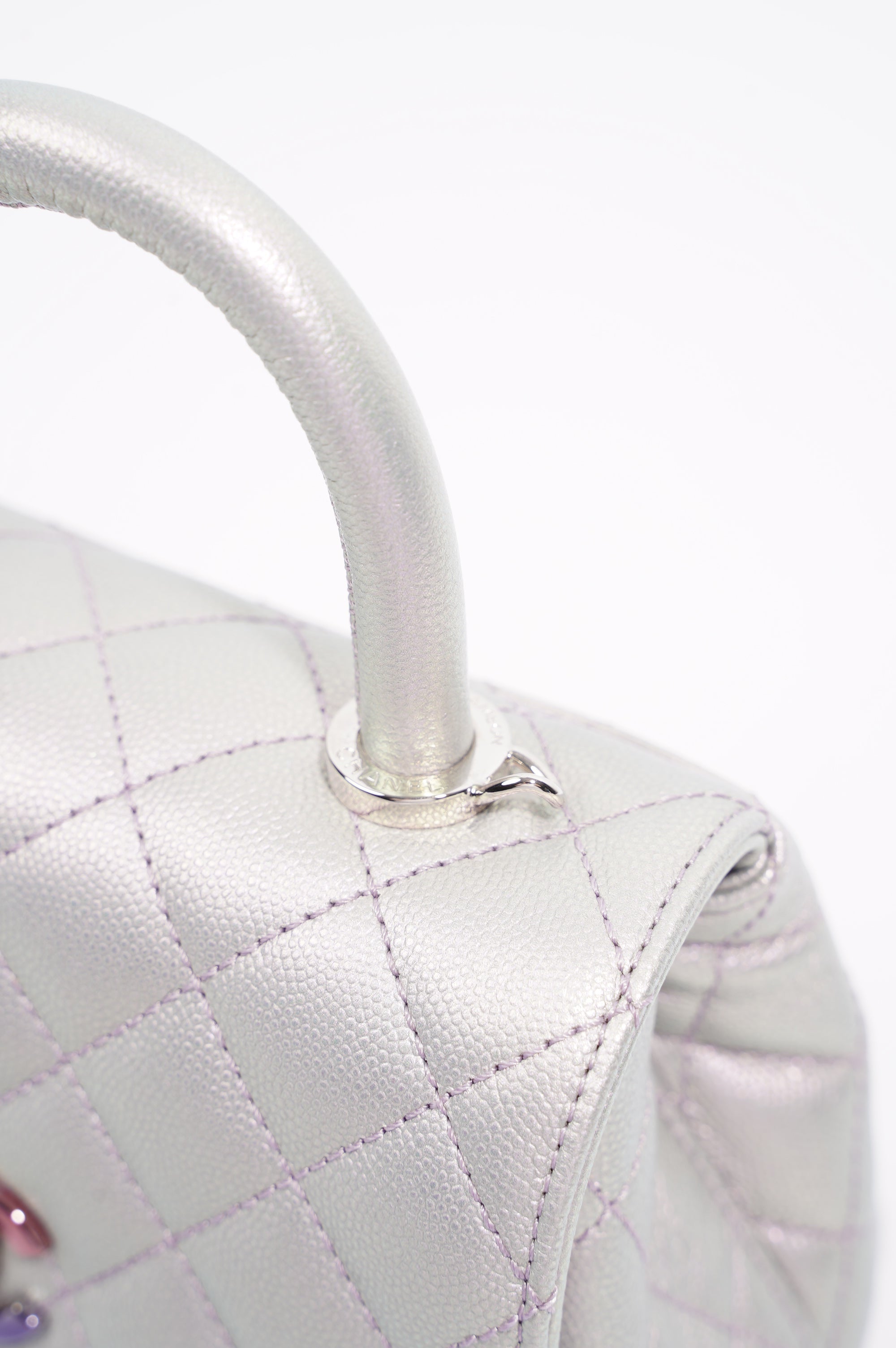 Chanel Womens 21K Coco Handle Iridescent Purple Caviar Mini