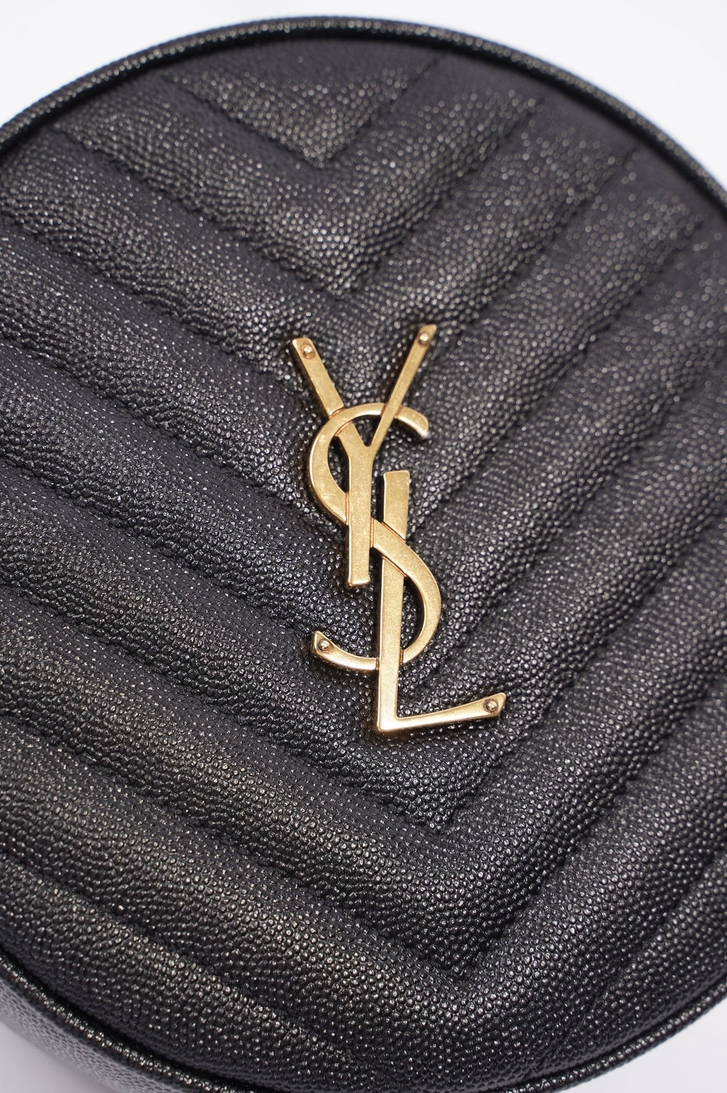 Saint Laurent Womens Vinyle Round Camera Bag Black / Gold OS