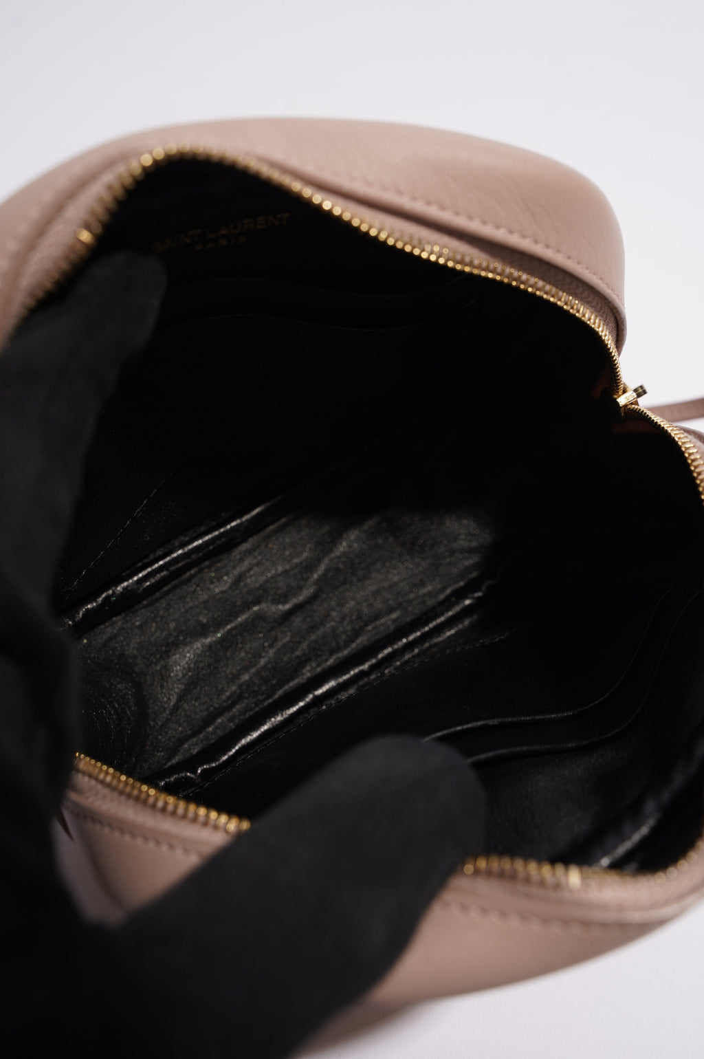Saint Laurent Womens Blogger Crossbody Bag Pink Leather