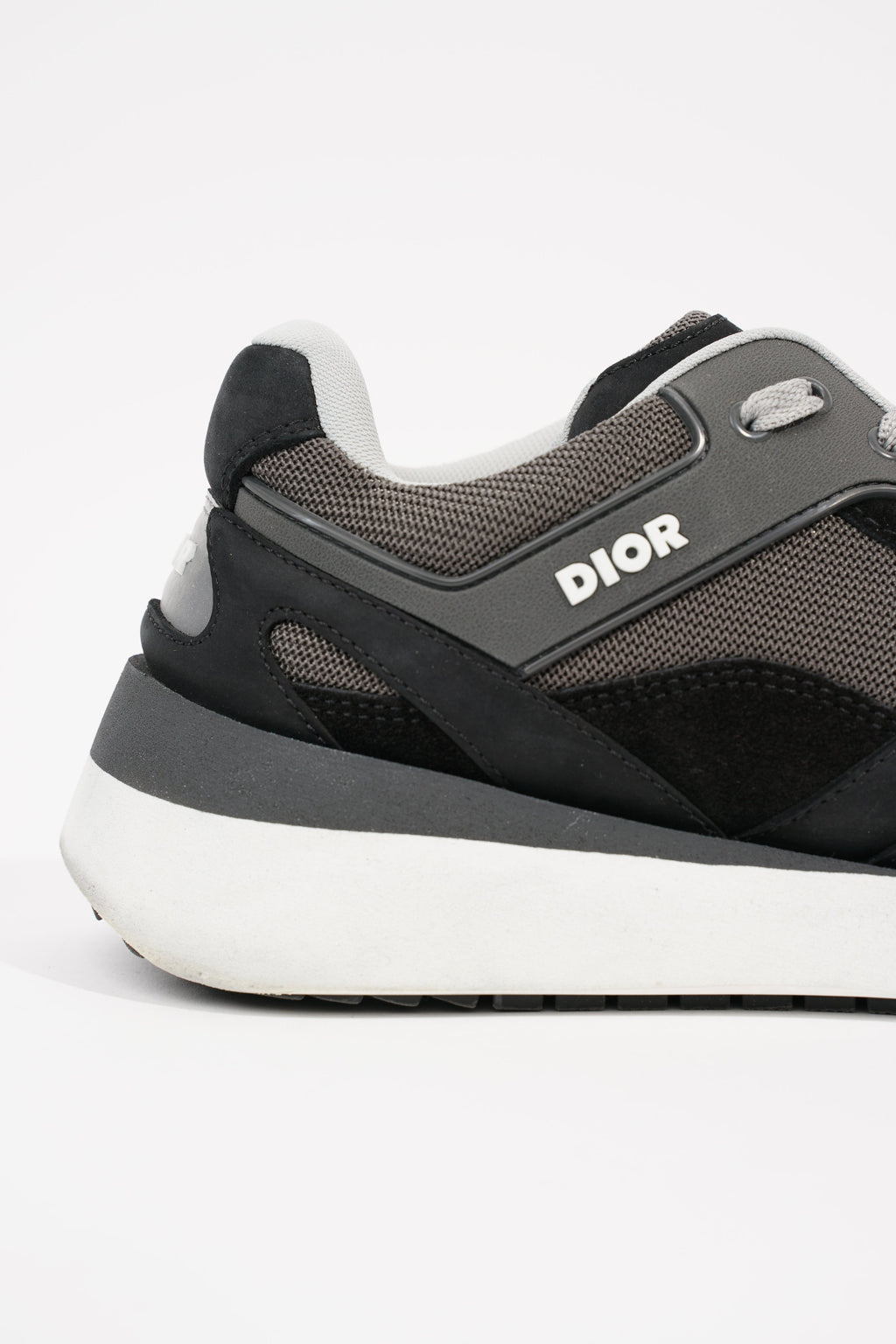 Christian Dior Mens B29 Sneaker Grey / Black EU 42 / UK 8