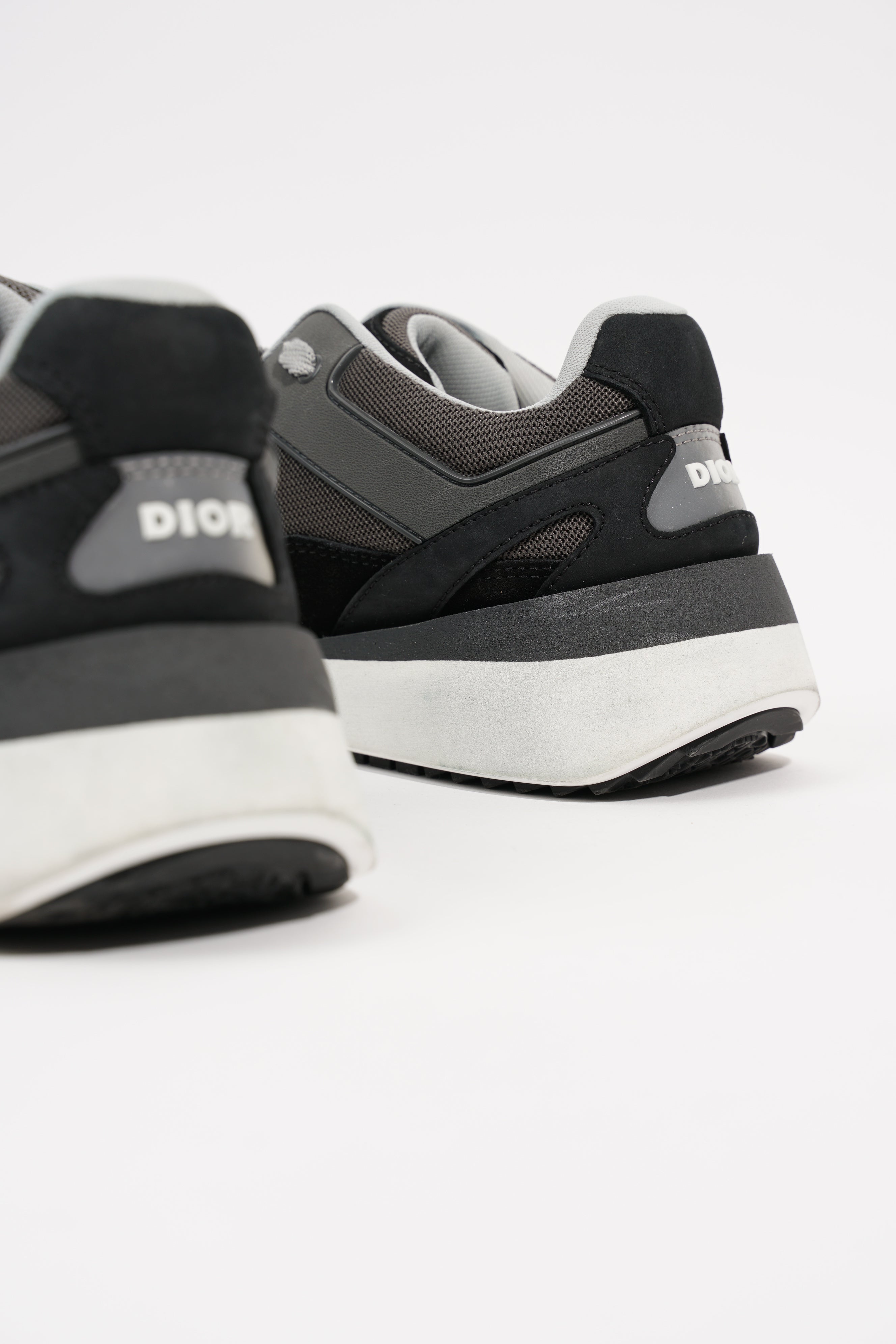 Christian Dior Mens B29 Sneaker Grey / Black EU 42 / UK 8