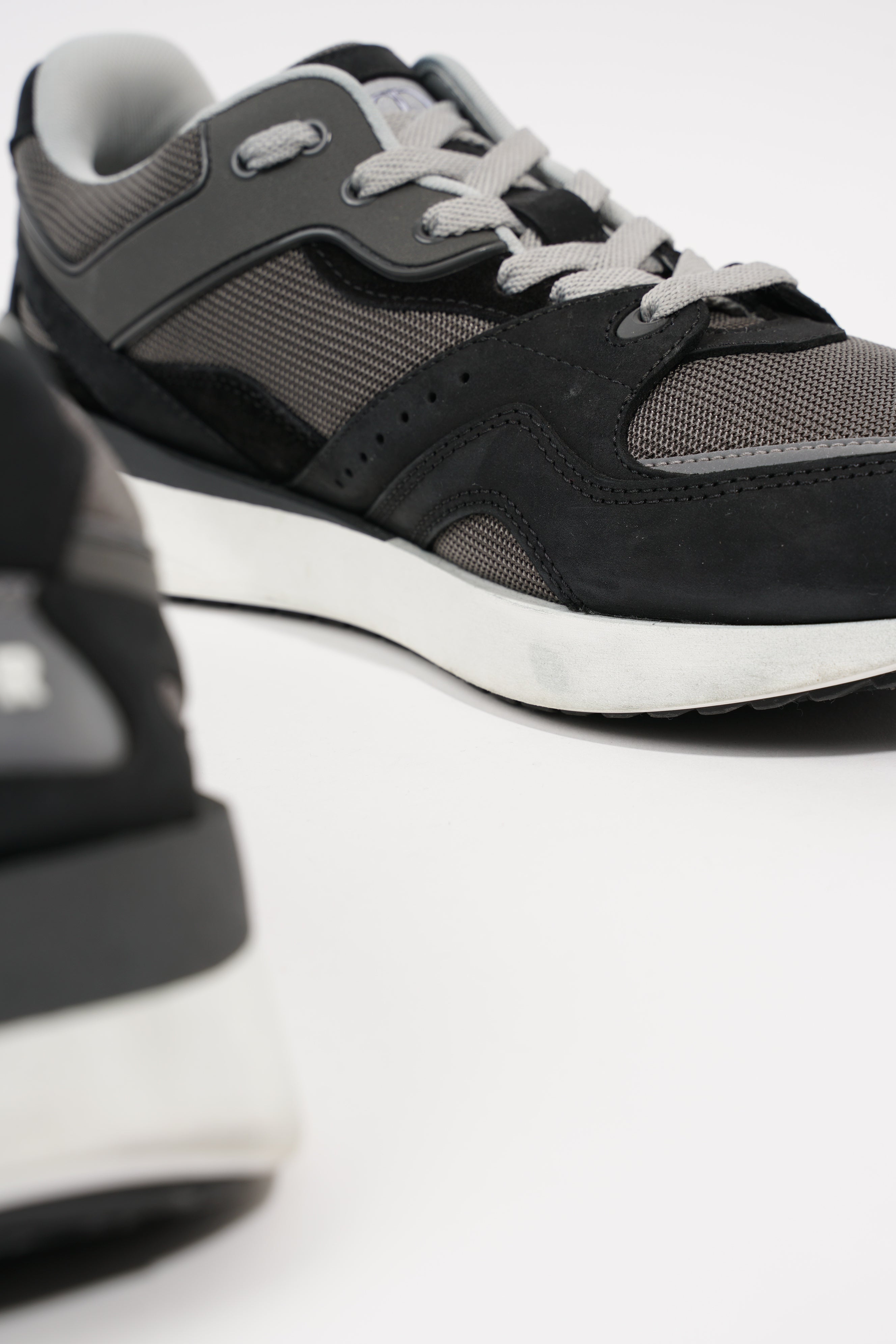 Christian Dior Mens B29 Sneaker Grey / Black EU 42 / UK 8
