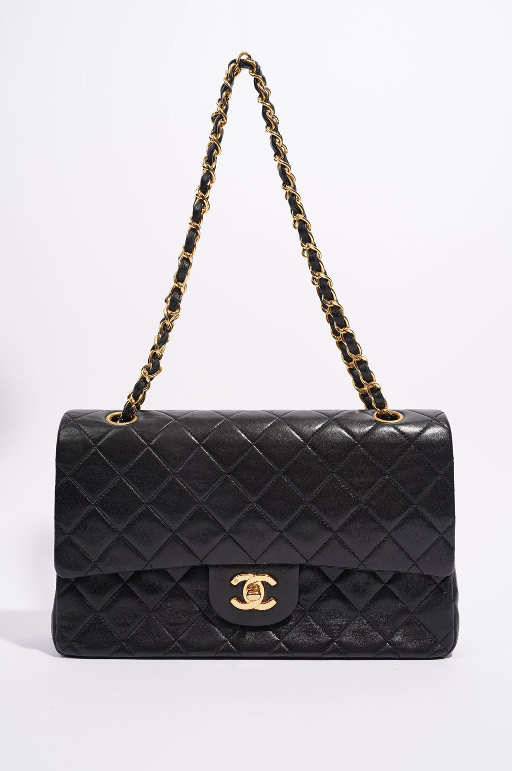 Chanel Womens Vintage Lambskin Classic Flap Black Medium