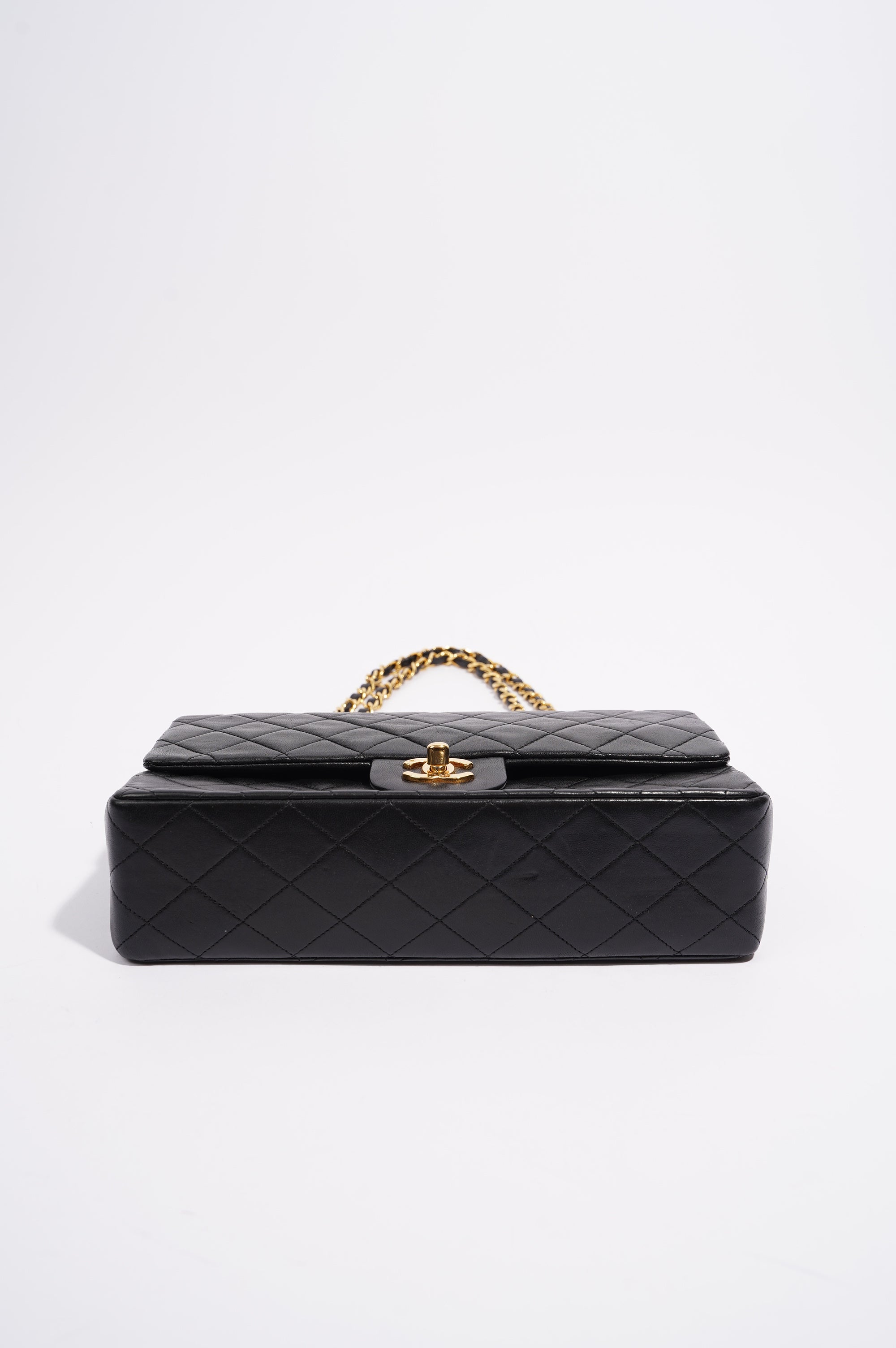 Chanel Womens Vintage Lambskin Classic Flap Black Medium