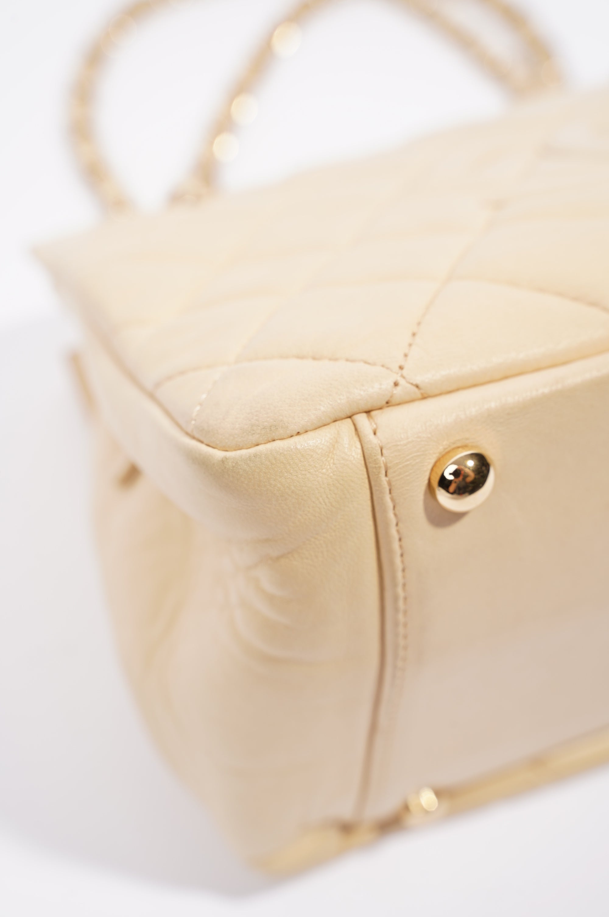 Chanel Womens Vintage Petit Timeless Tote Cream Leather Small