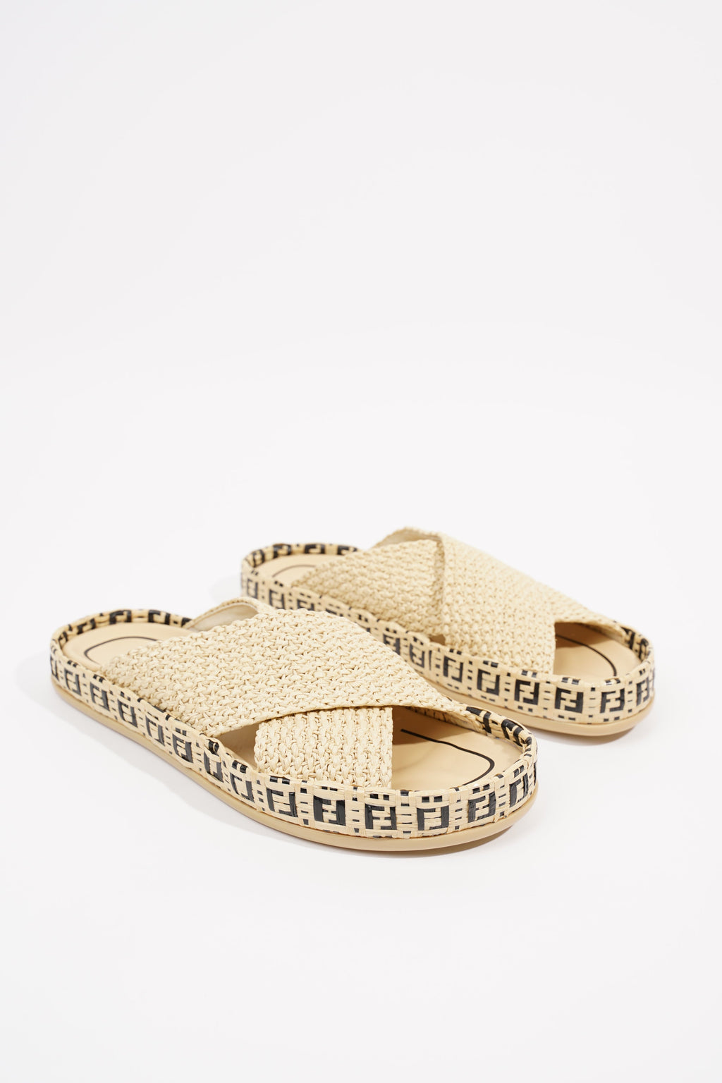 Fendi Womens Raffia Slides Beige EU 38 / UK 5