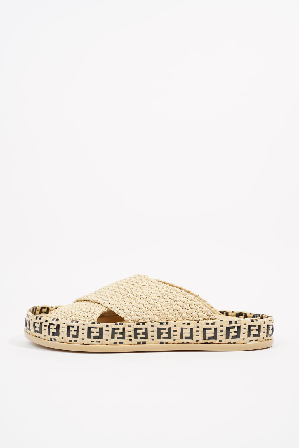 Fendi Womens Raffia Slides Beige EU 38 / UK 5