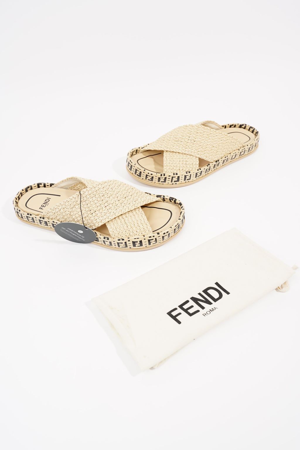 Fendi Womens Raffia Slides Beige EU 38 / UK 5