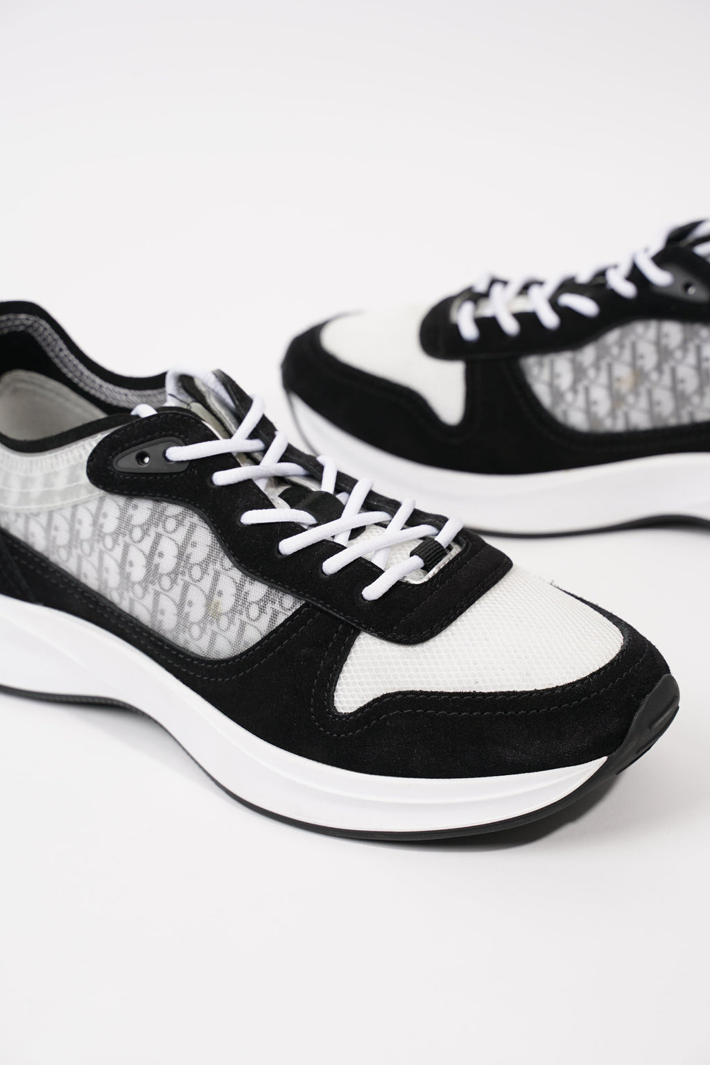 Dior Mens B25 Black / Grey EU 41 / UK 7