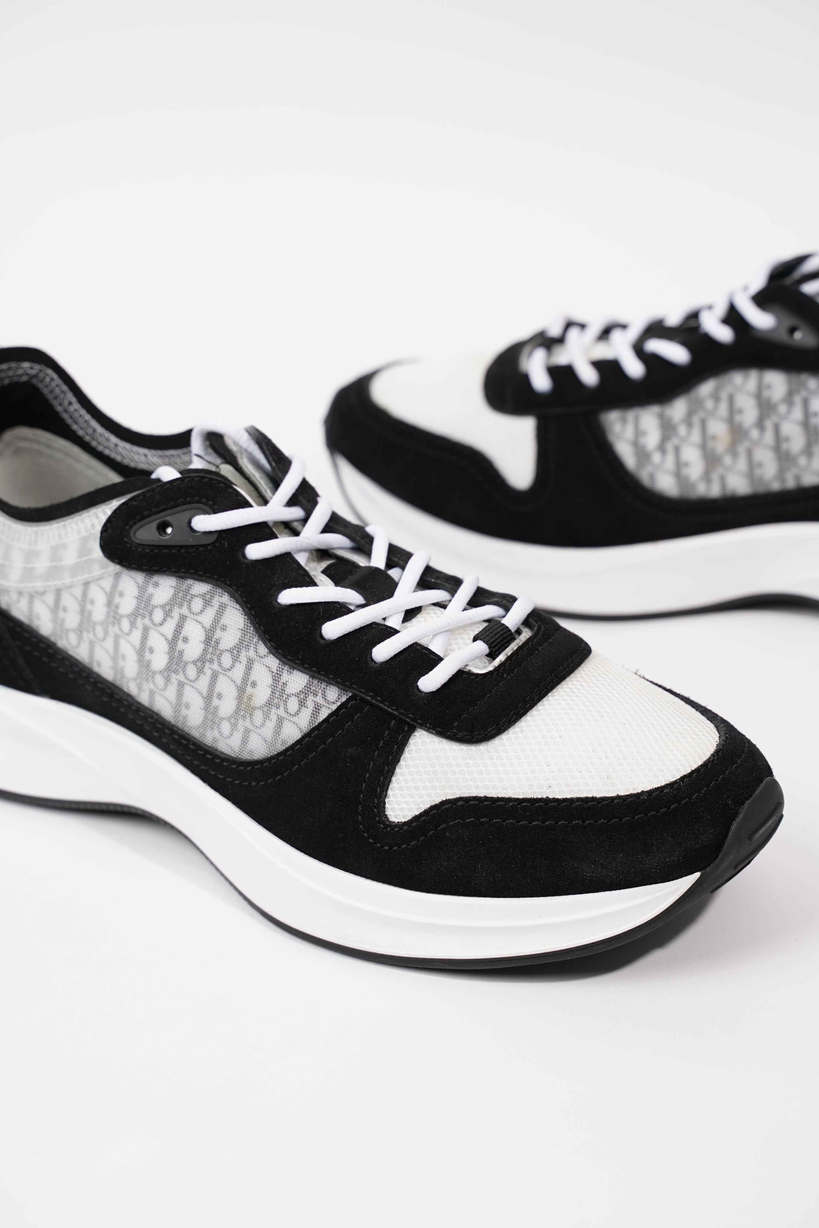 Dior Mens B25 Black / Grey EU 41 / UK 7