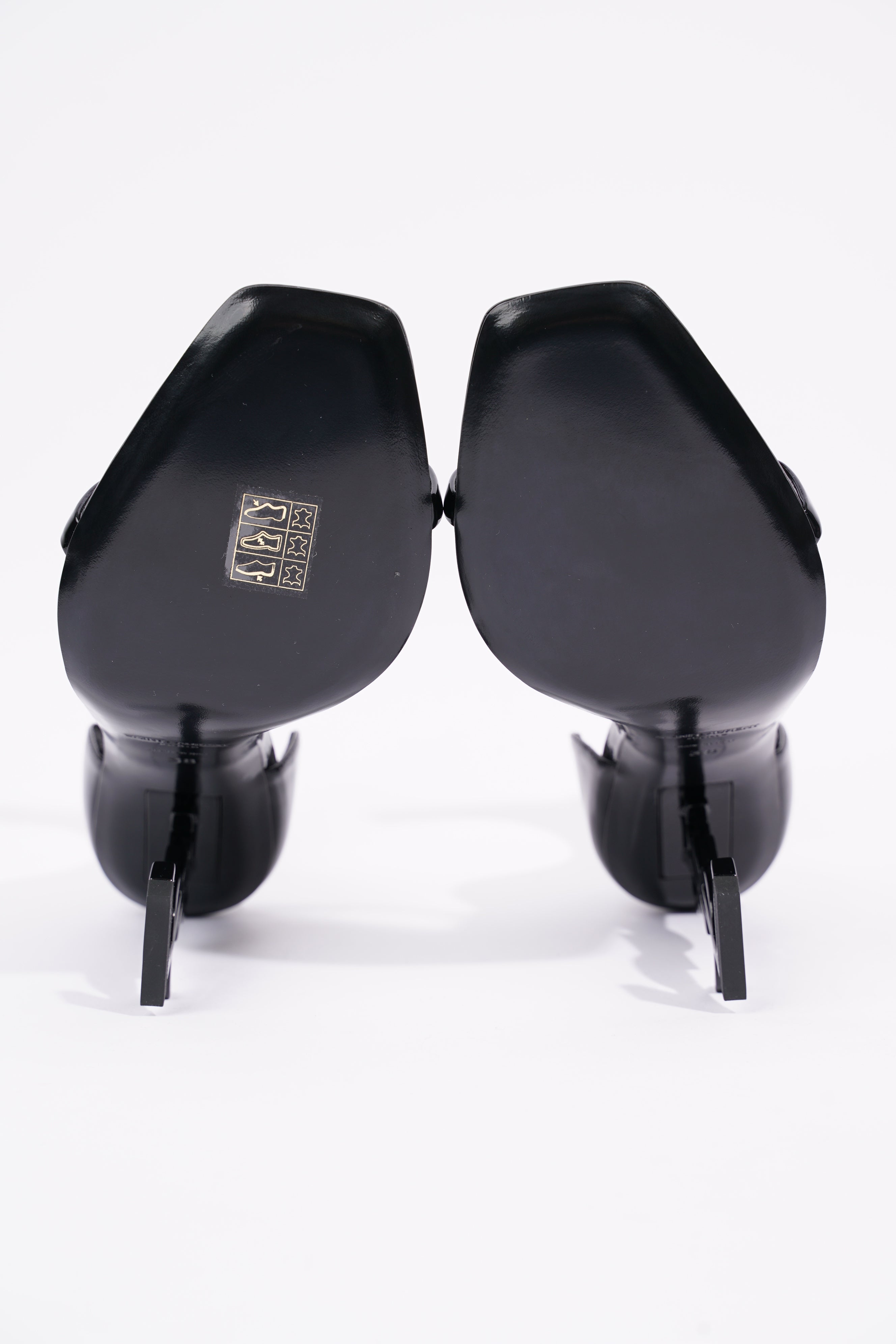 Saint Laurent Womens Opyum 110 Patent Black EU 38 / UK 5