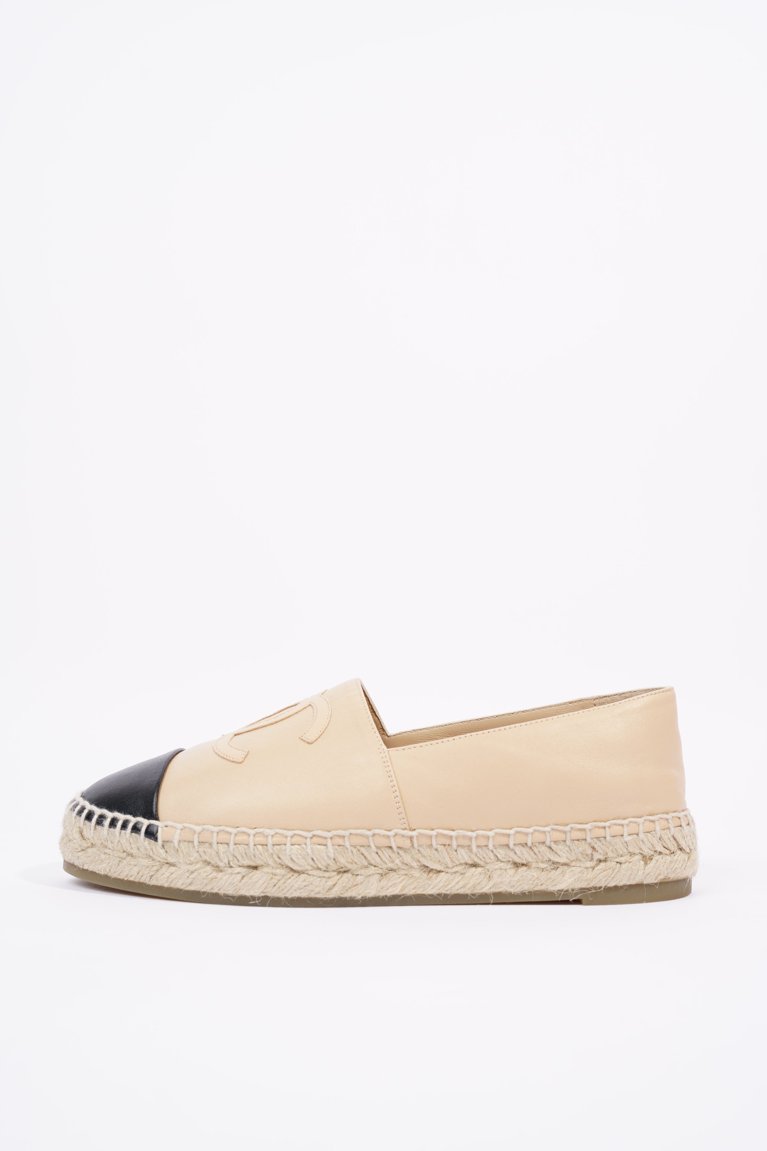 Chanel Womens Espadrilles Beige / Black EU 37 / UK 4