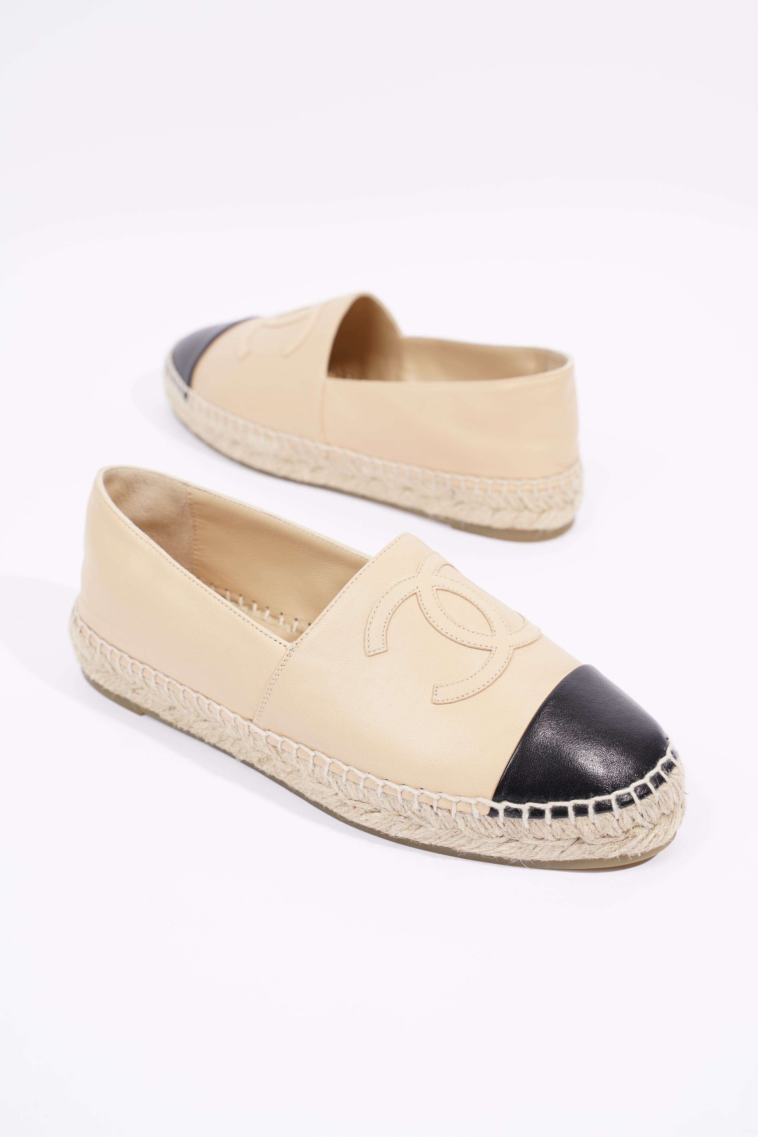 Chanel Womens Espadrilles Beige / Black EU 37 / UK 4