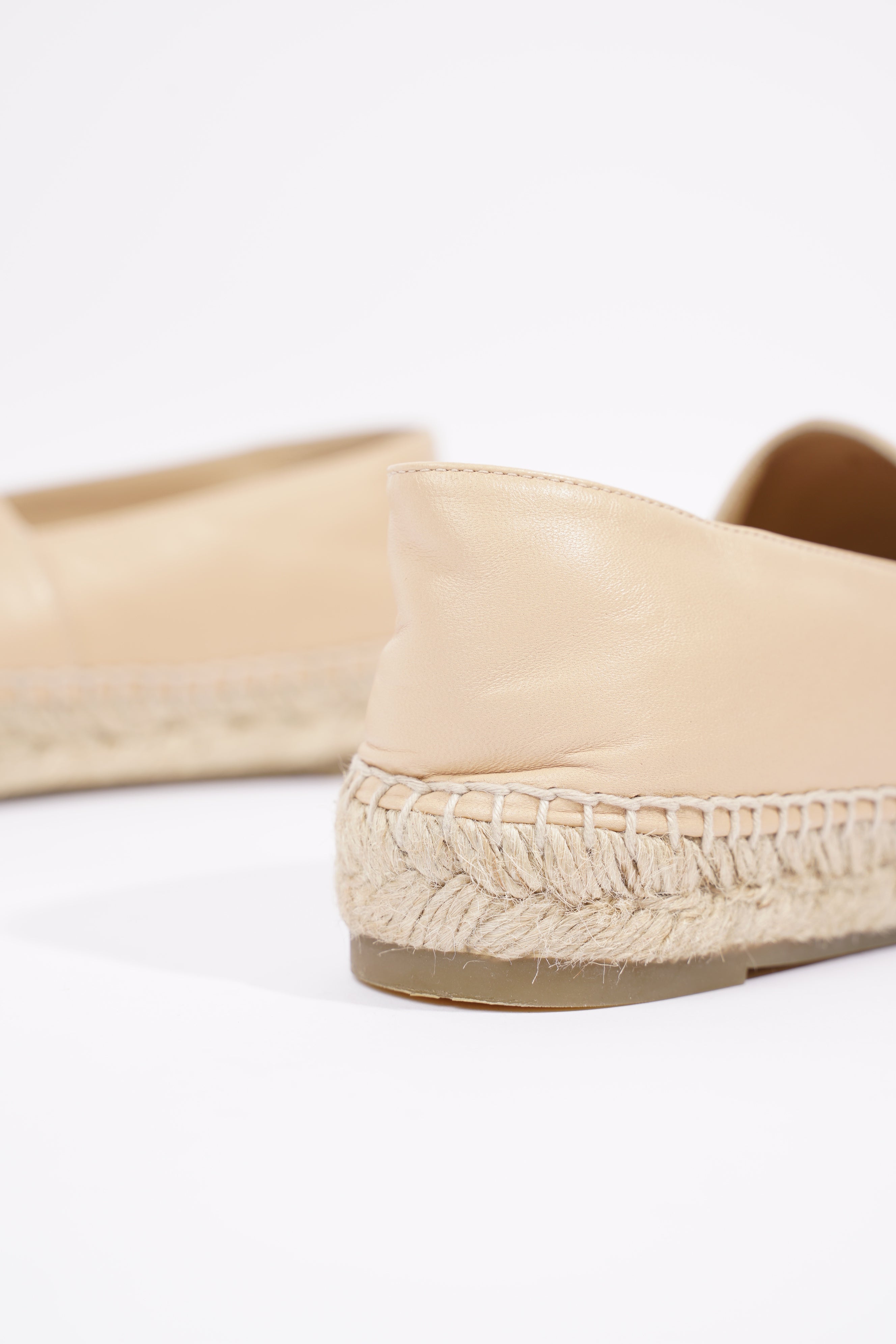 Chanel Womens Espadrilles Beige / Black EU 37 / UK 4