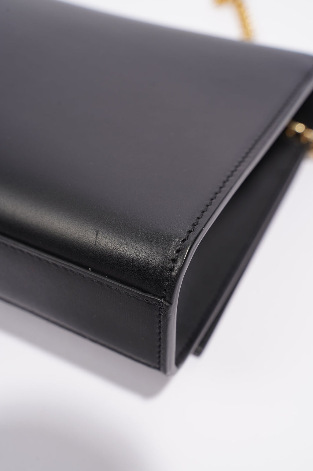 Saint Laurent Womens Kate Tassle Bag Black Leather / Gold Medium