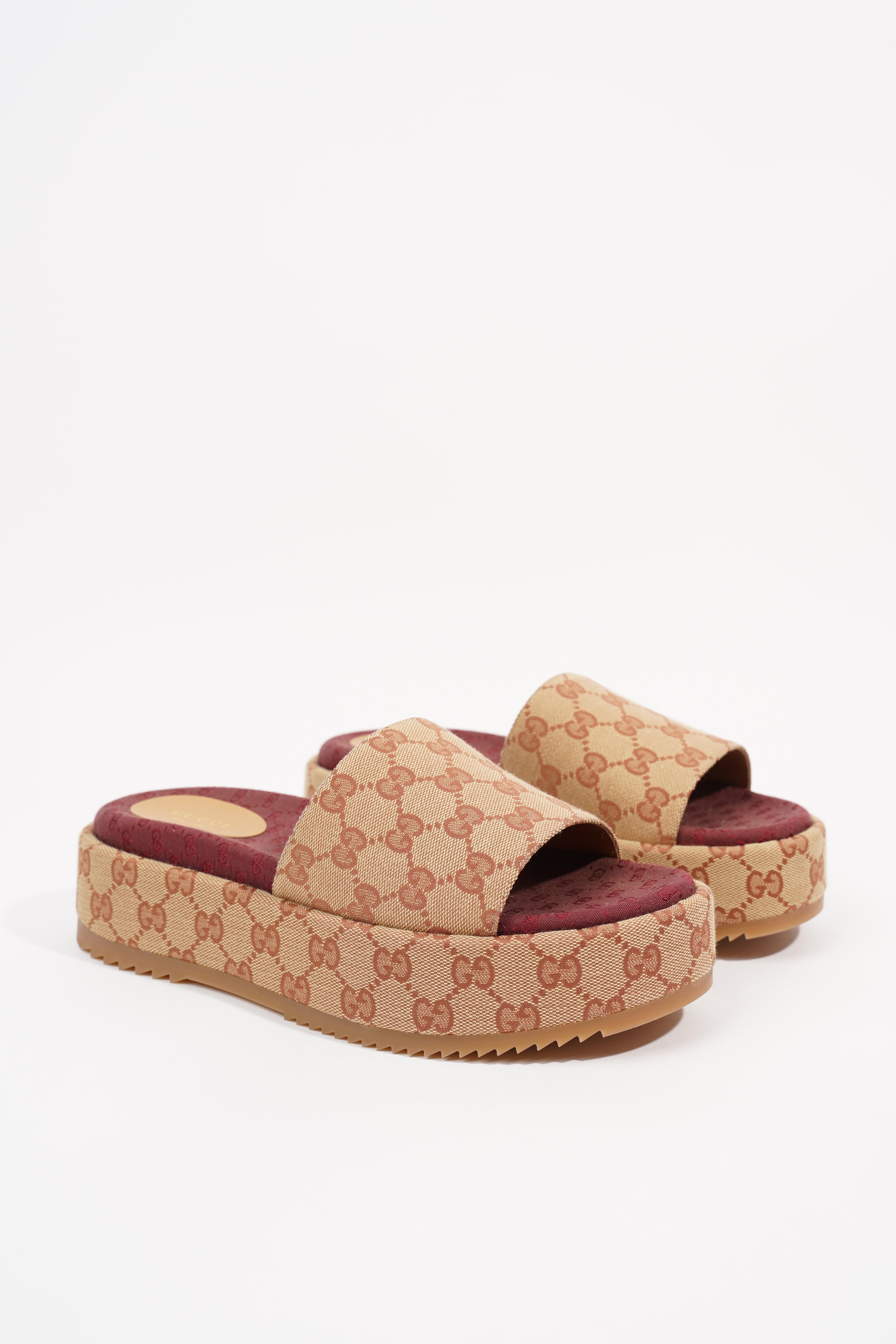 Gucci Womens Original GG Slide Sandal Beige / Brick Red EU 39.5 / UK 6.5