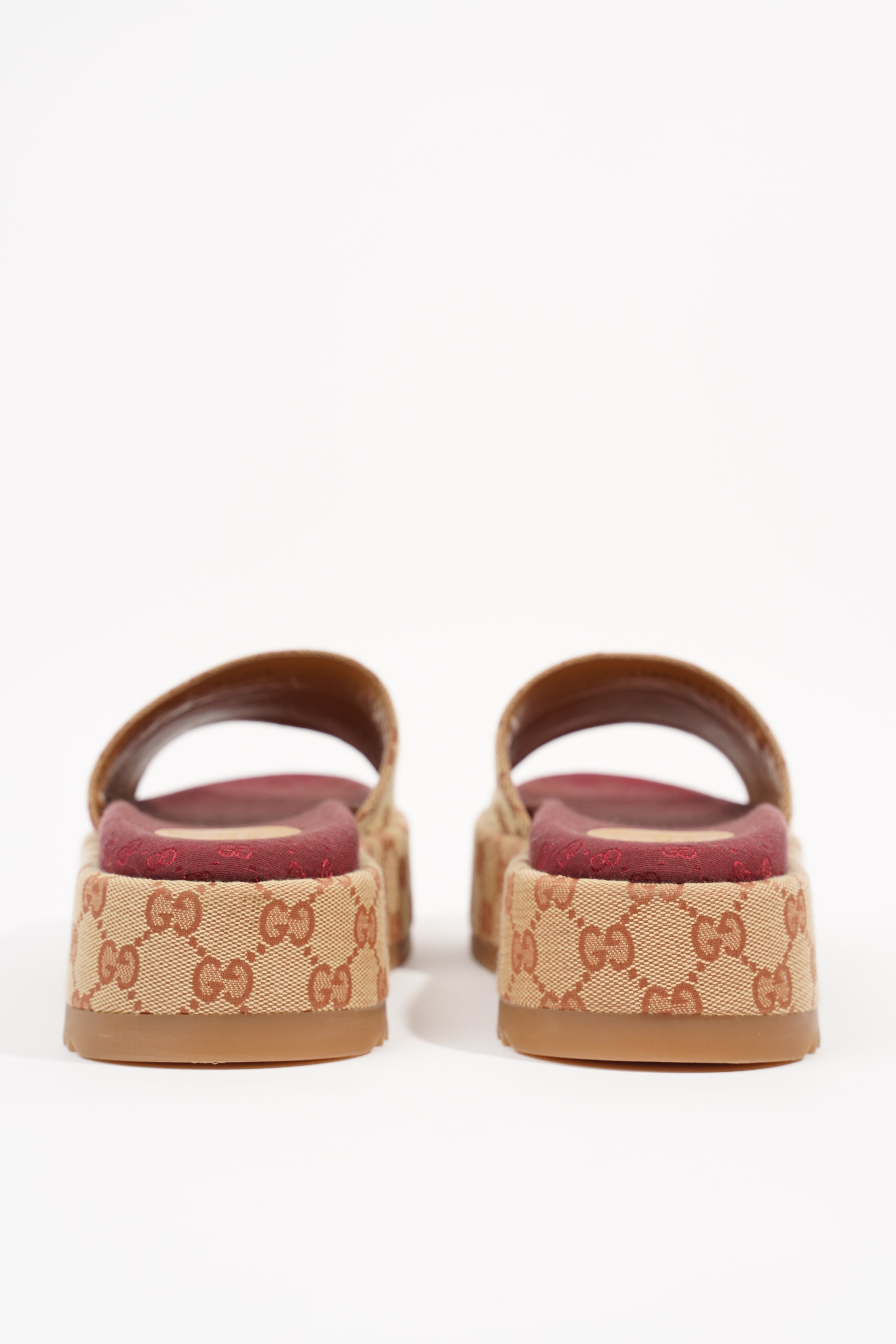 Gucci Womens Original GG Slide Sandal Beige / Brick Red EU 39.5 / UK 6.5