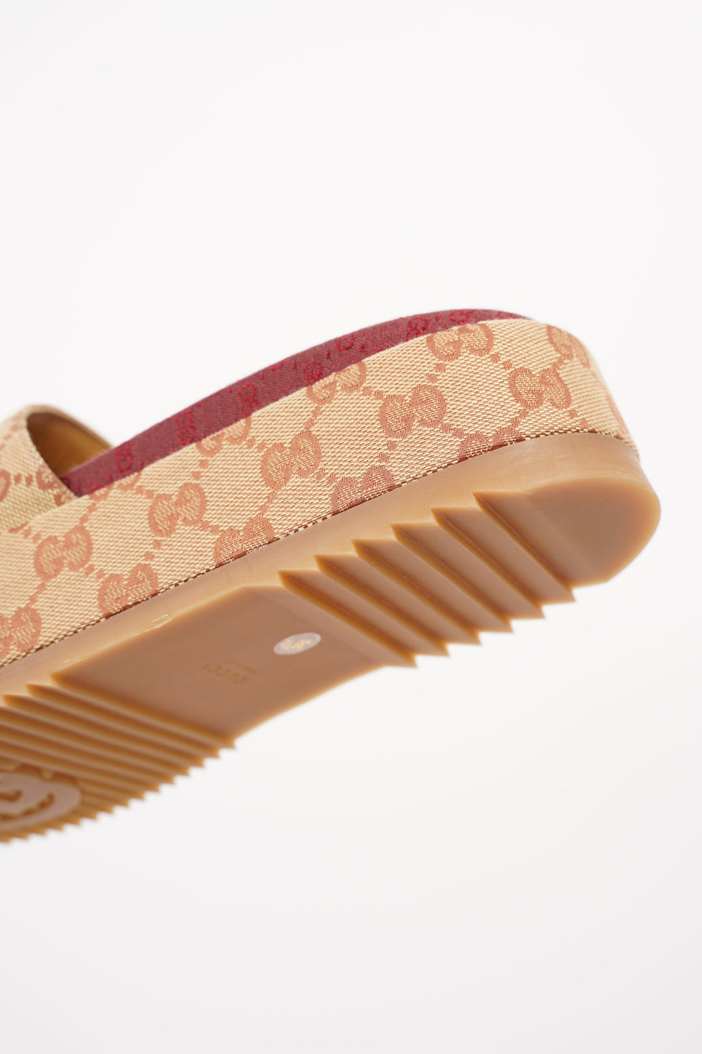Gucci Womens Original GG Slide Sandal Beige / Brick Red EU 39.5 / UK 6.5