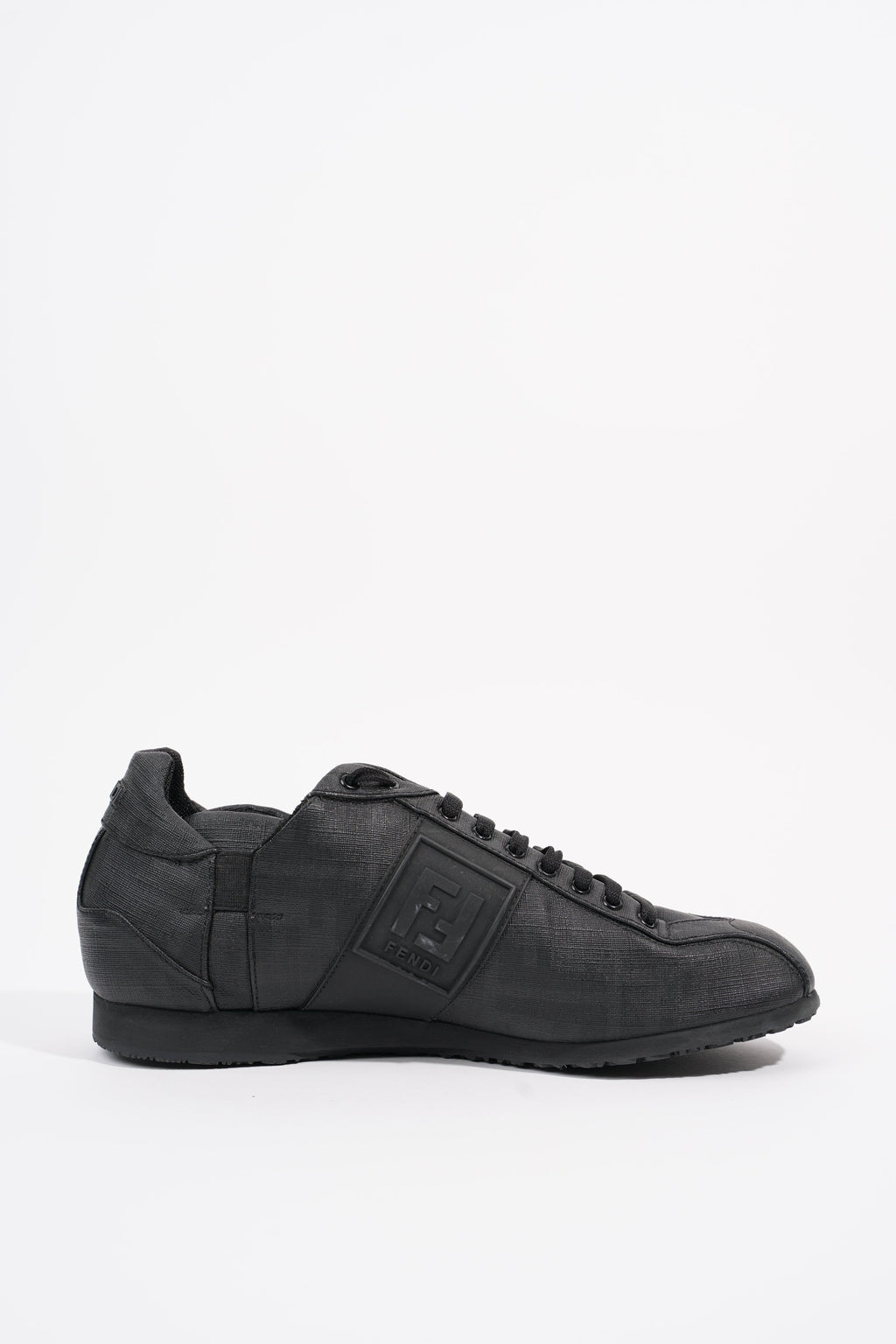 Fendi Mens Low Top Sneaker EU 40.5 / UK 6.5