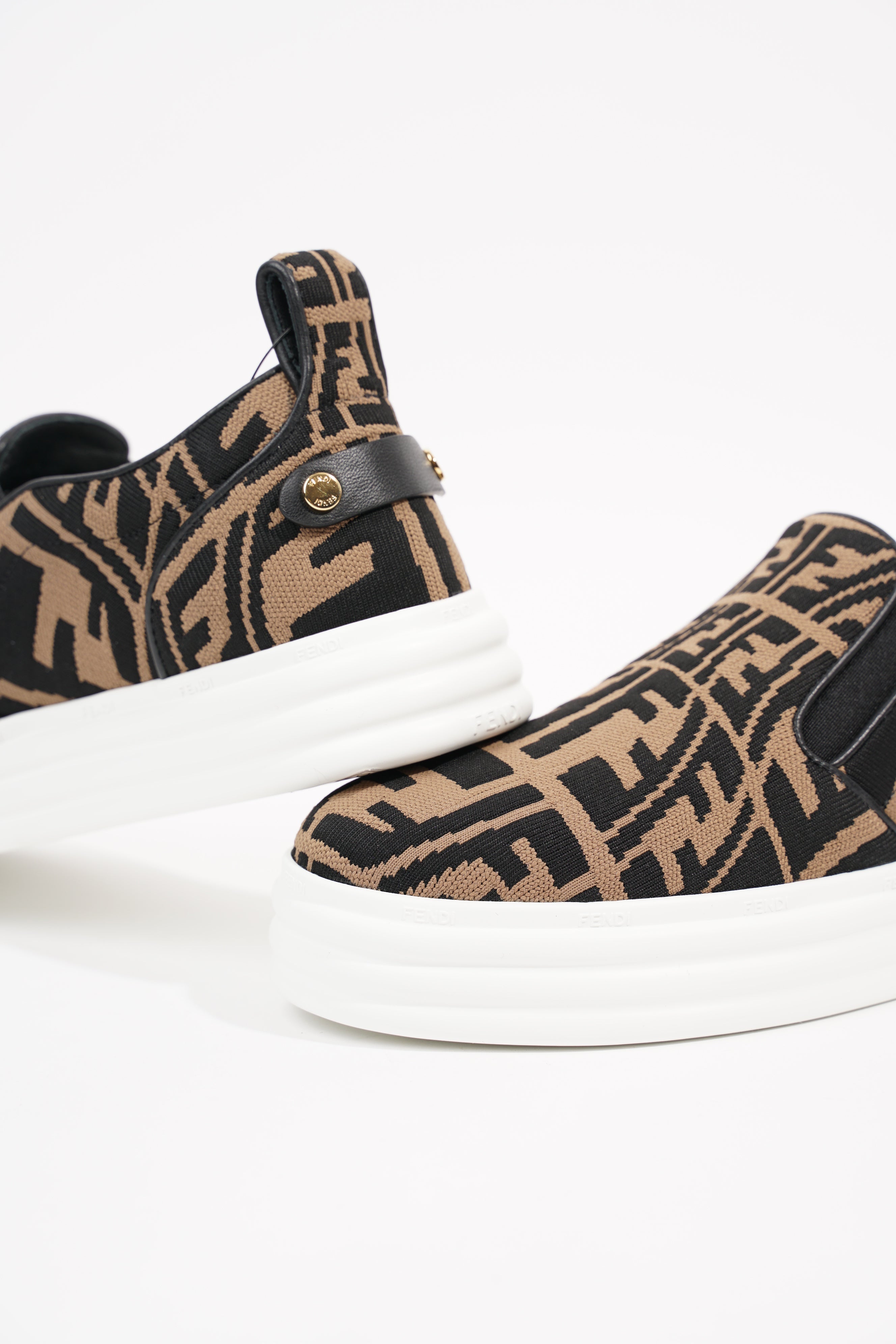 Fendi Womens Slip On Sneaker Zucca / White EU 38 / UK 5
