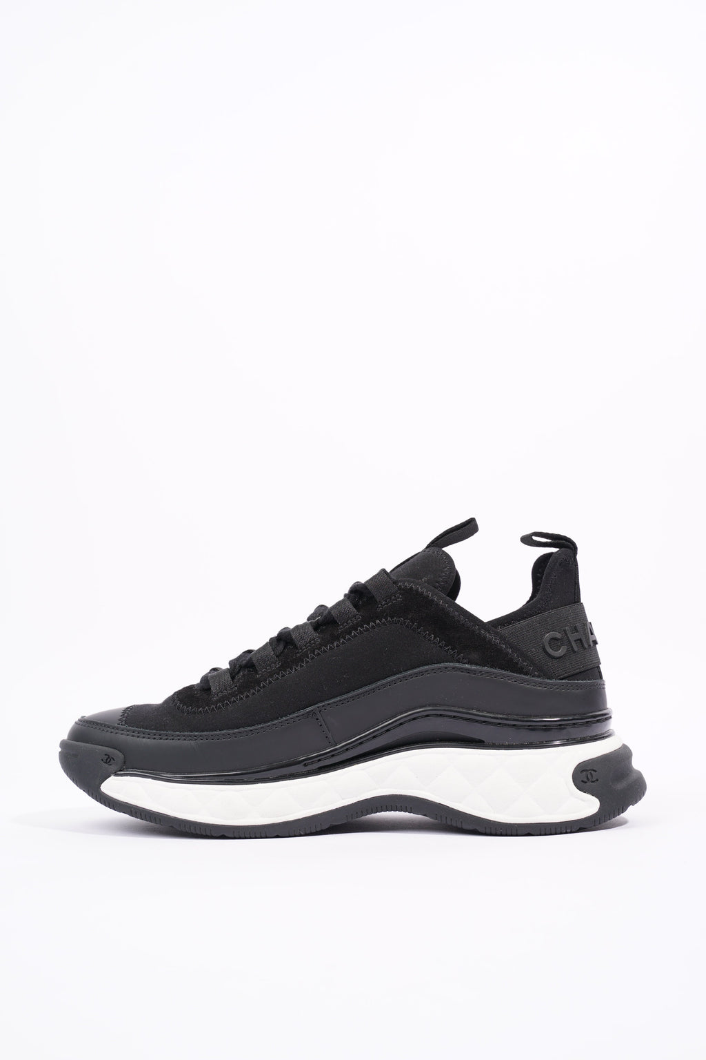 Chanel Womens CC Logo Black / White EU 37 / UK 4