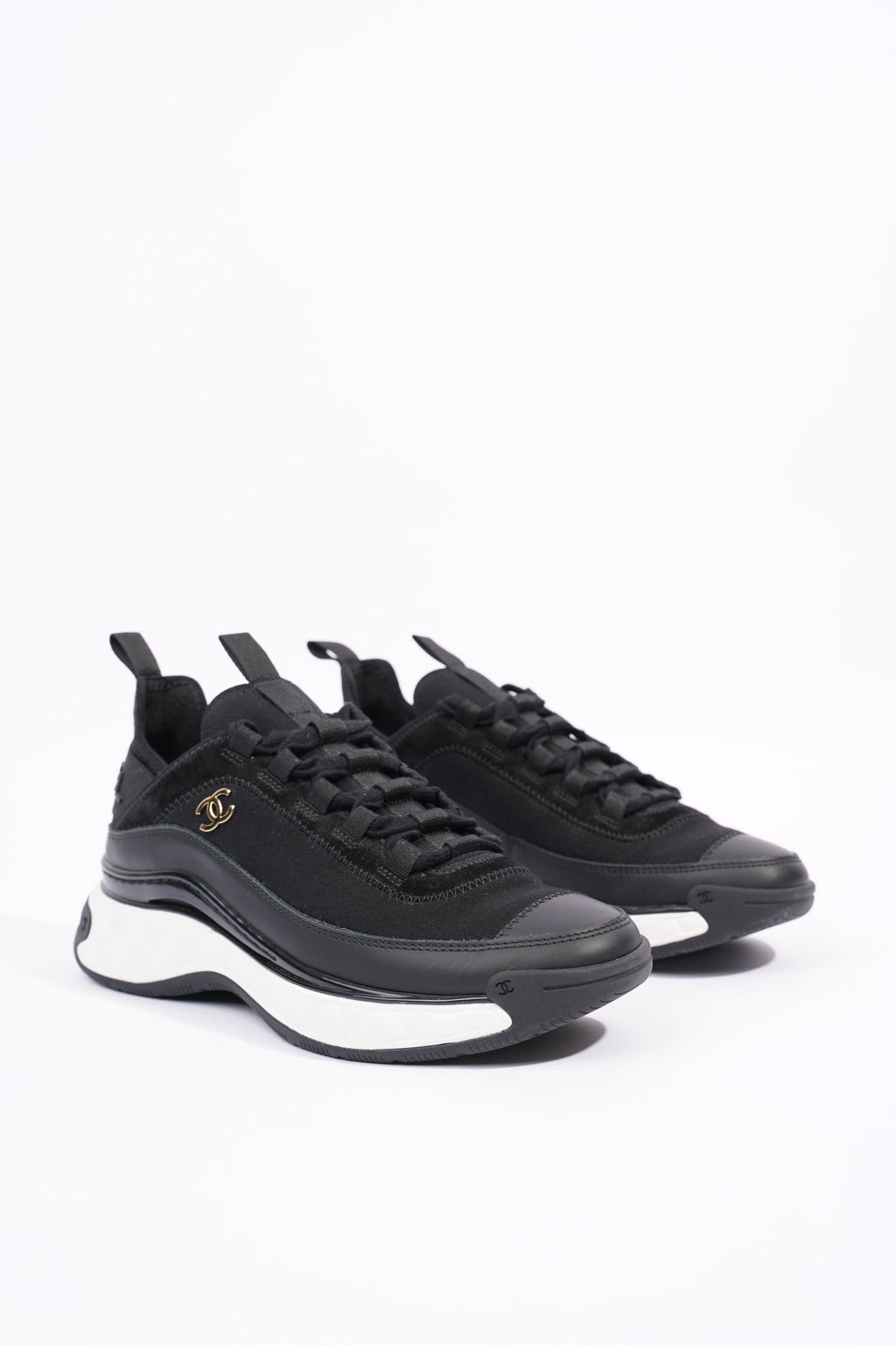 Chanel Womens CC Logo Black / White EU 37 / UK 4