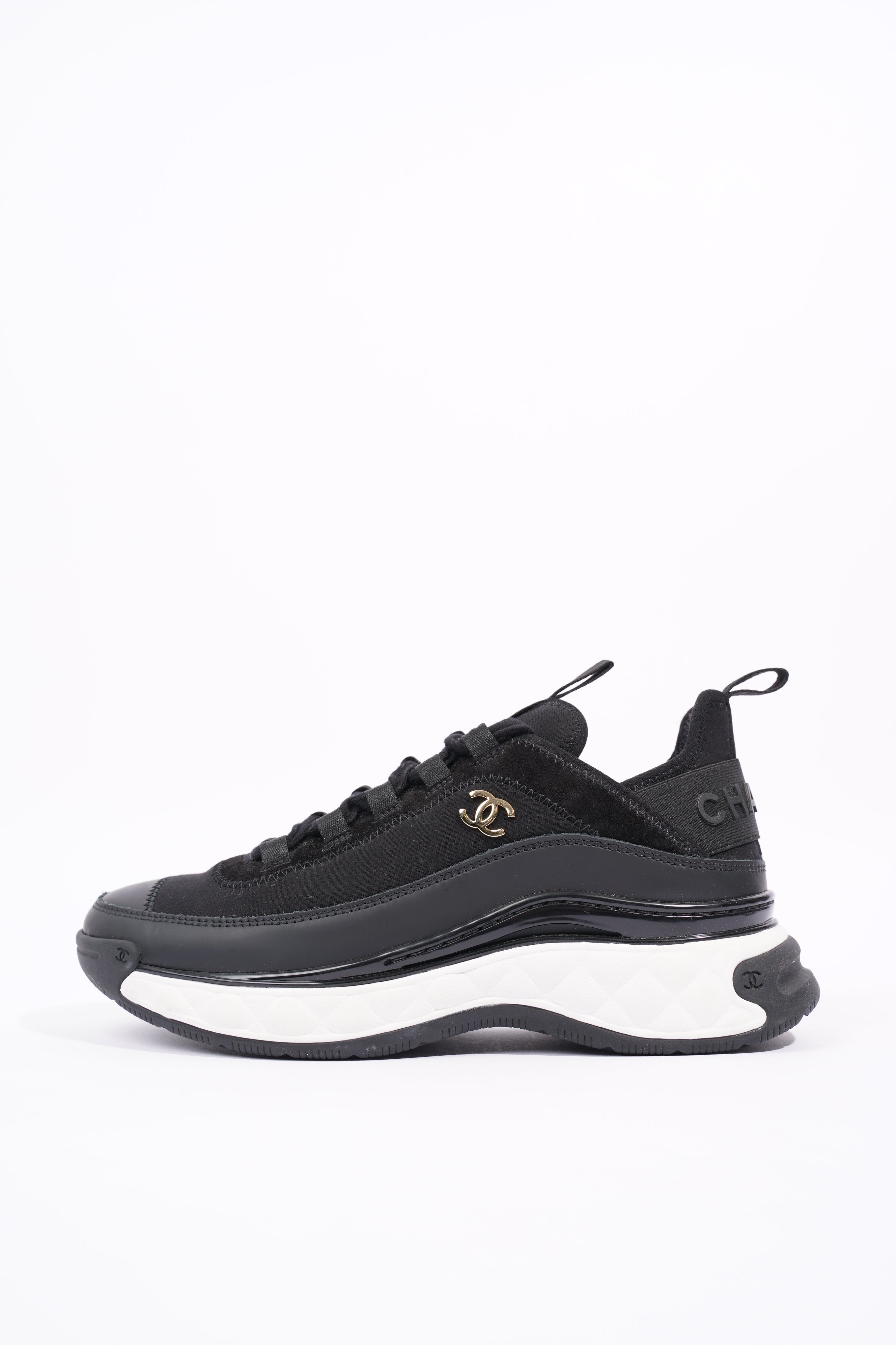 Chanel Womens CC Logo Black / White EU 37 / UK 4