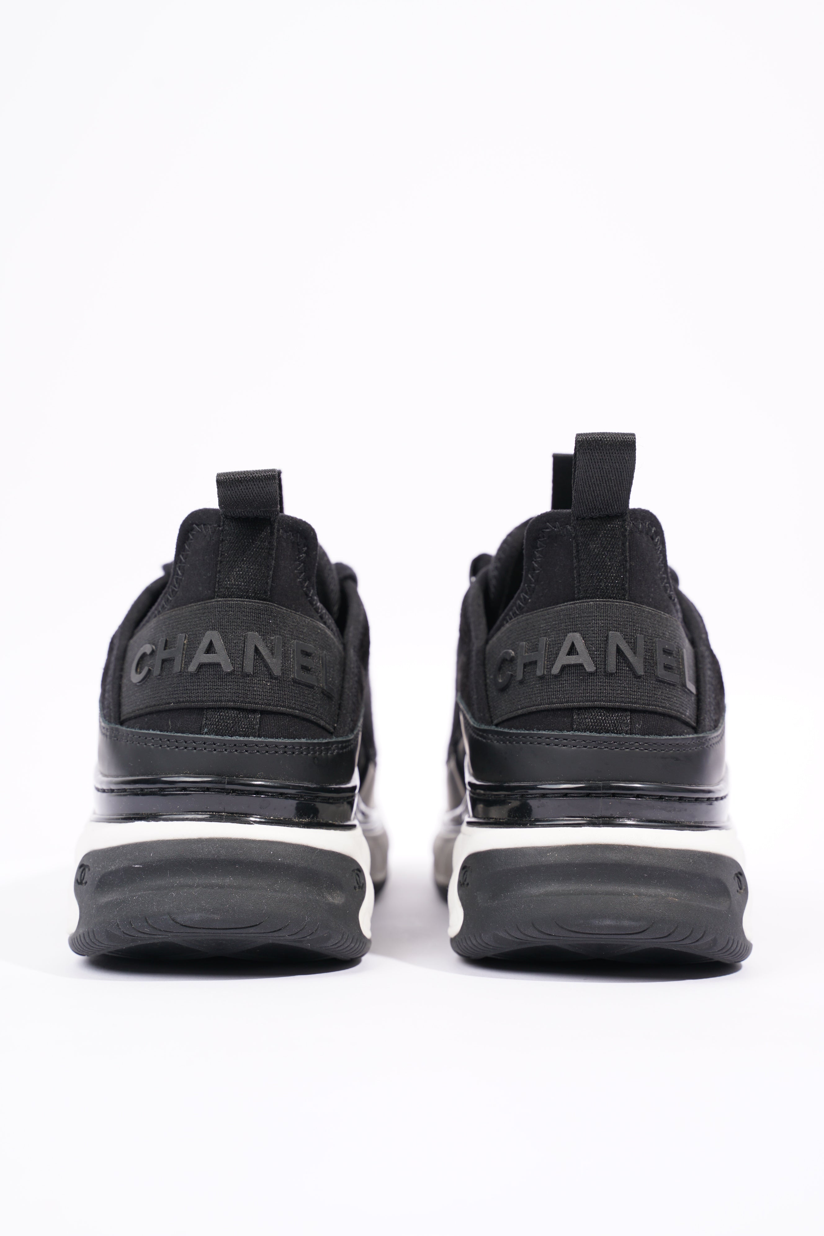 Chanel Womens CC Logo Black / White EU 37 / UK 4
