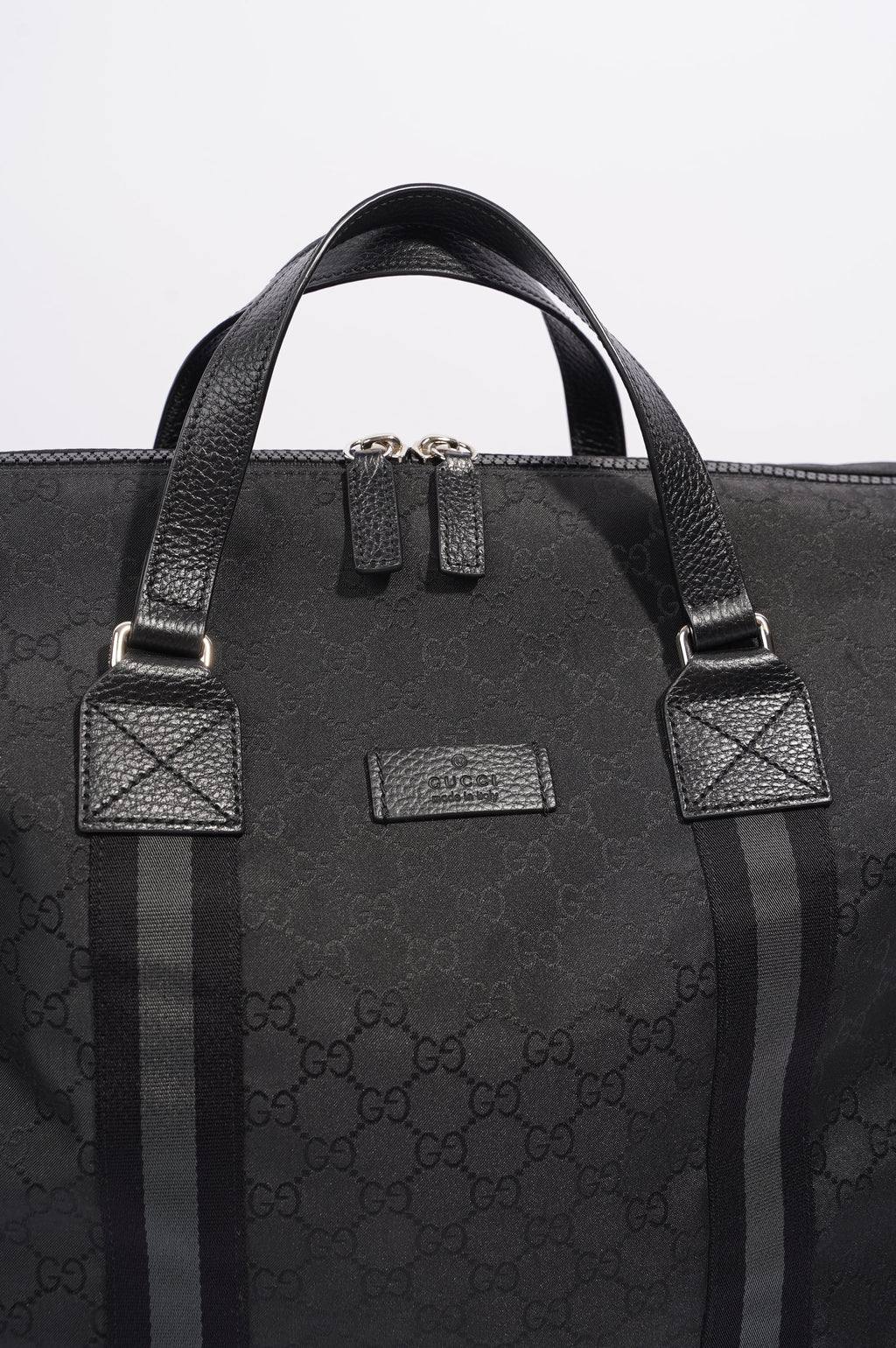 Gucci Mens Duffle Bag Grey Canvas XL