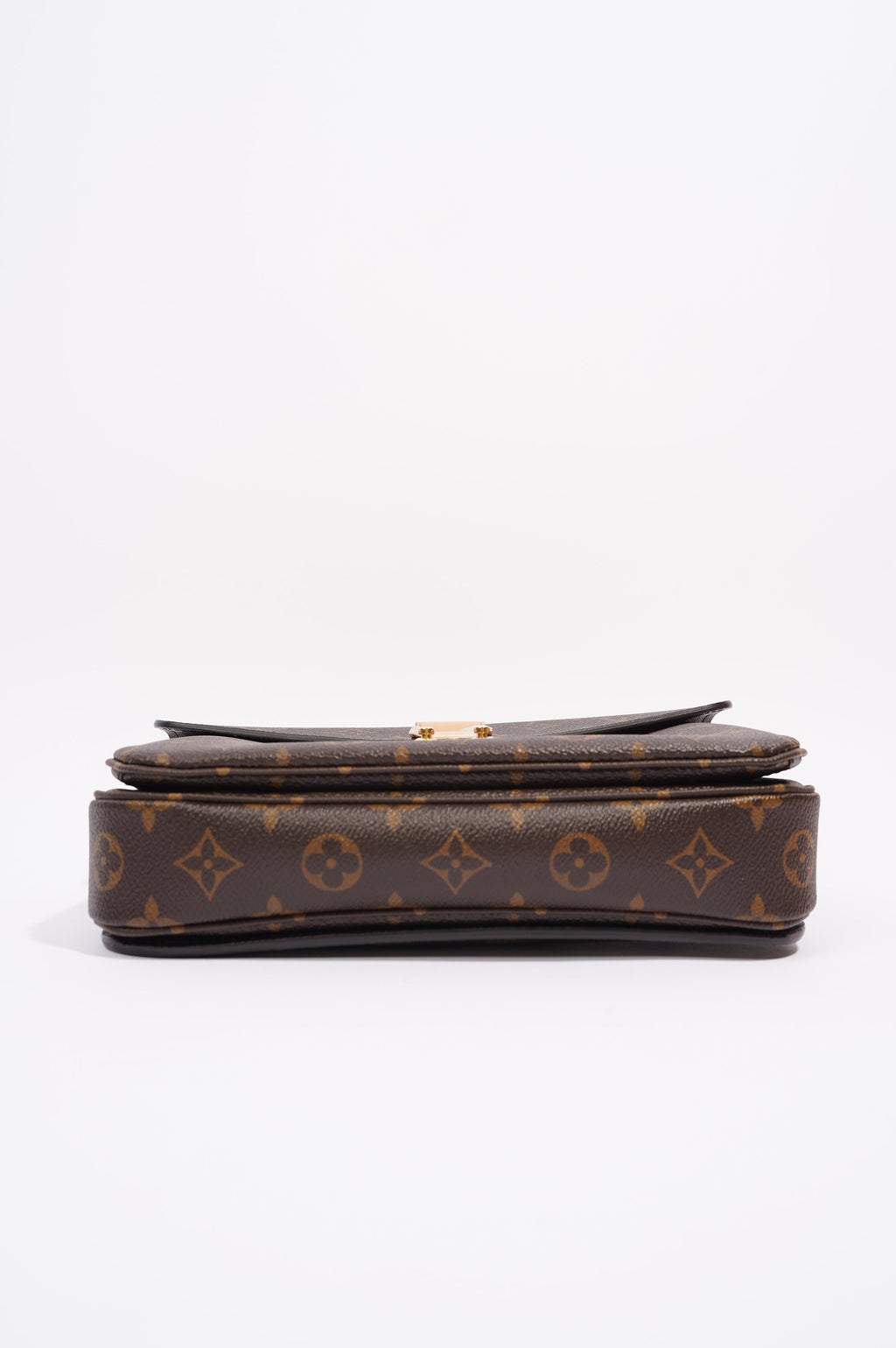 Louis Vuitton Womens Pochette Metis Monogram Canvas