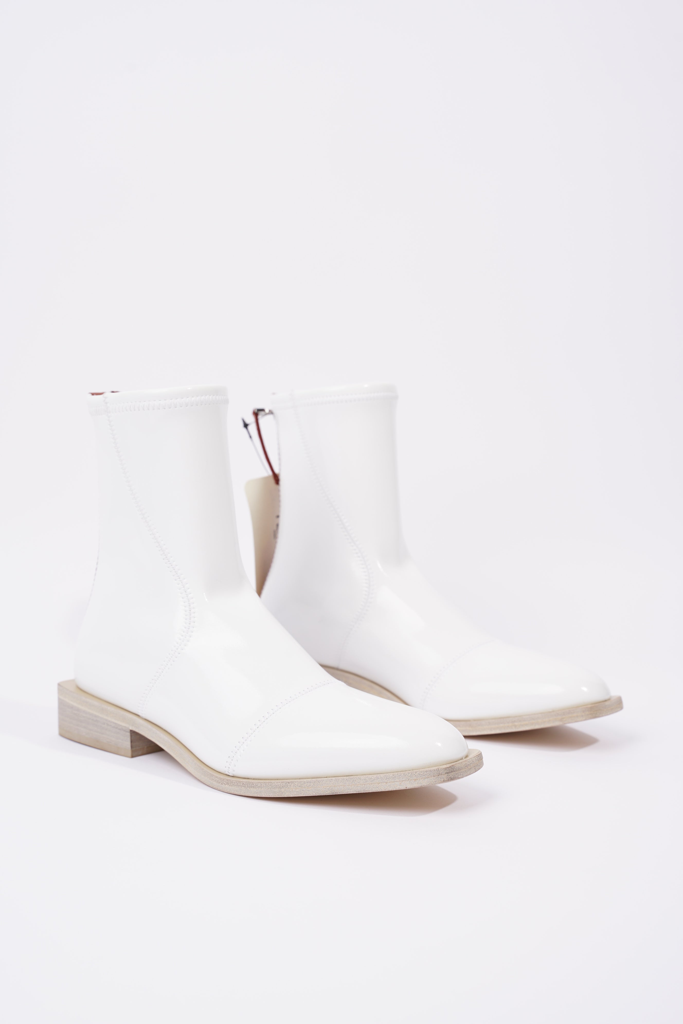 Fendi Womens Ankle Boot Patent White EU 38 / UK 5