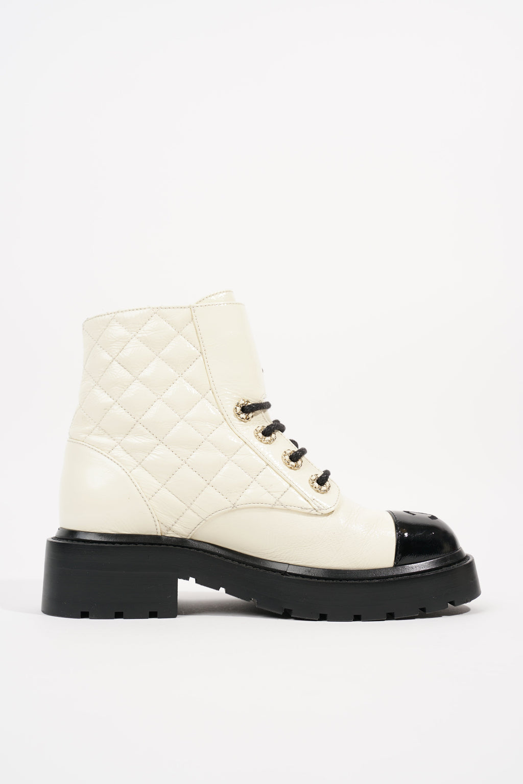 Chanel Womens CC Lace Up Boots White Black EU 35.5 / UK 2.5