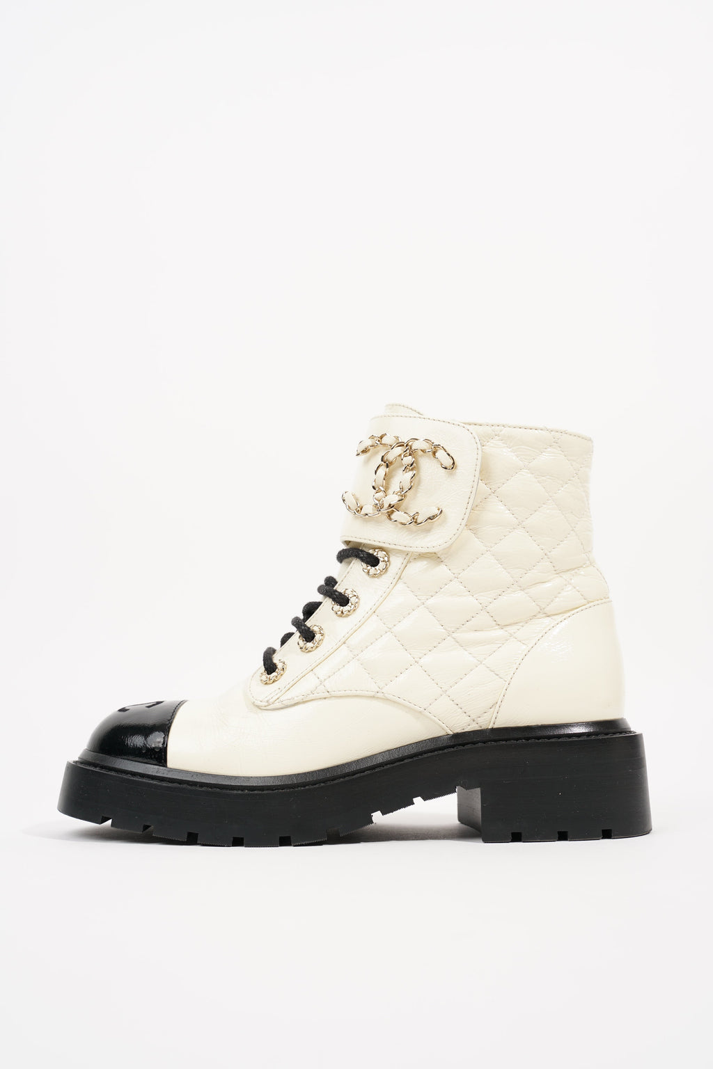 Chanel Womens CC Lace Up Boots White Black EU 35.5 / UK 2.5