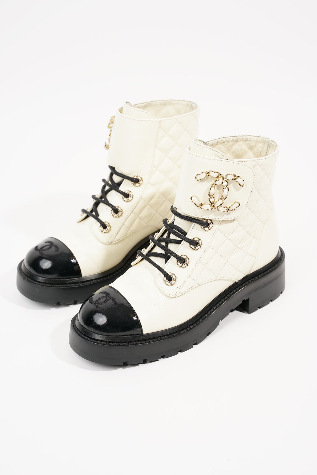 Chanel Womens CC Lace Up Boots White Black EU 35.5 / UK 2.5