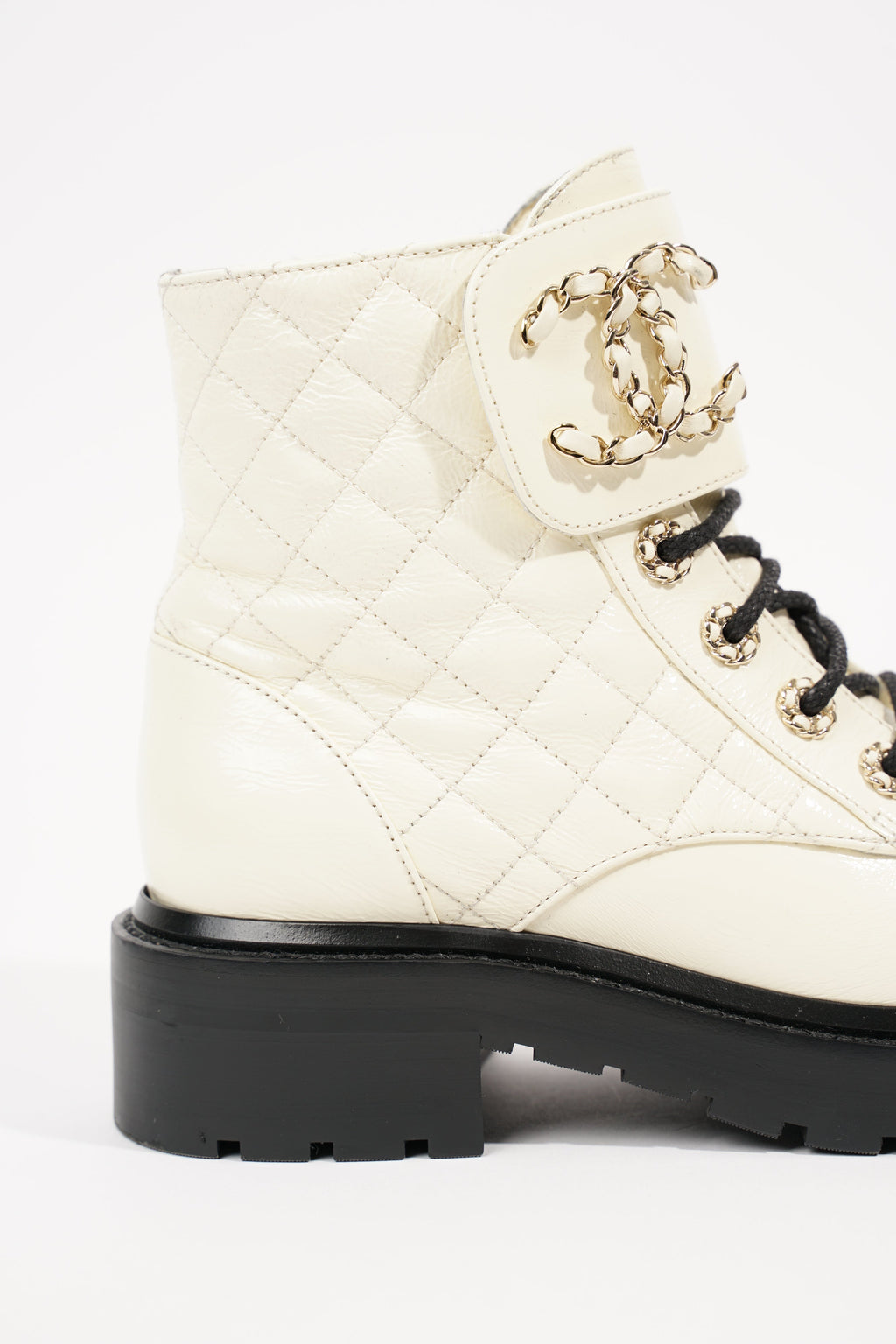Chanel Womens CC Lace Up Boots White Black EU 35.5 / UK 2.5