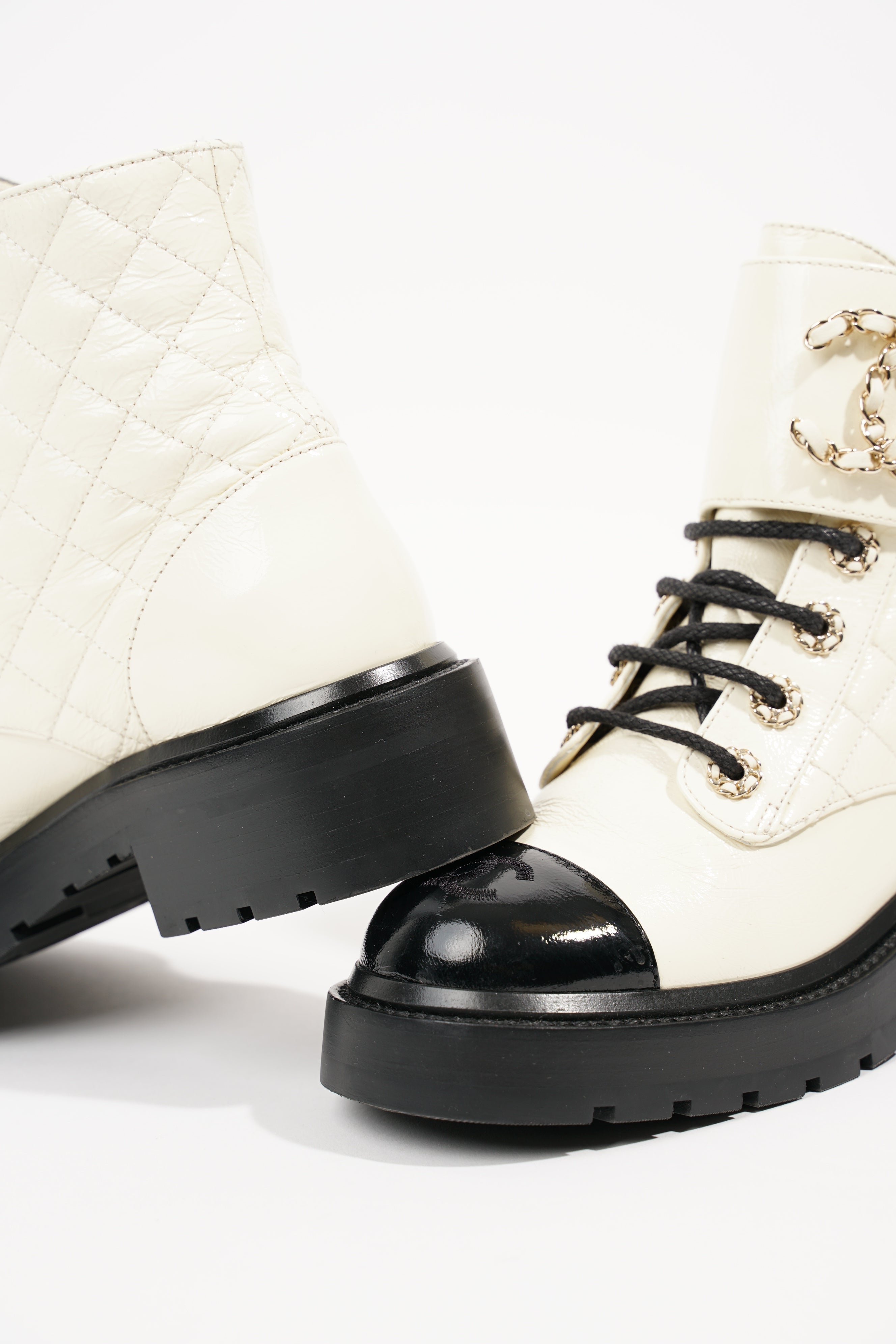 Chanel Womens CC Lace Up Boots White Black EU 35.5 / UK 2.5